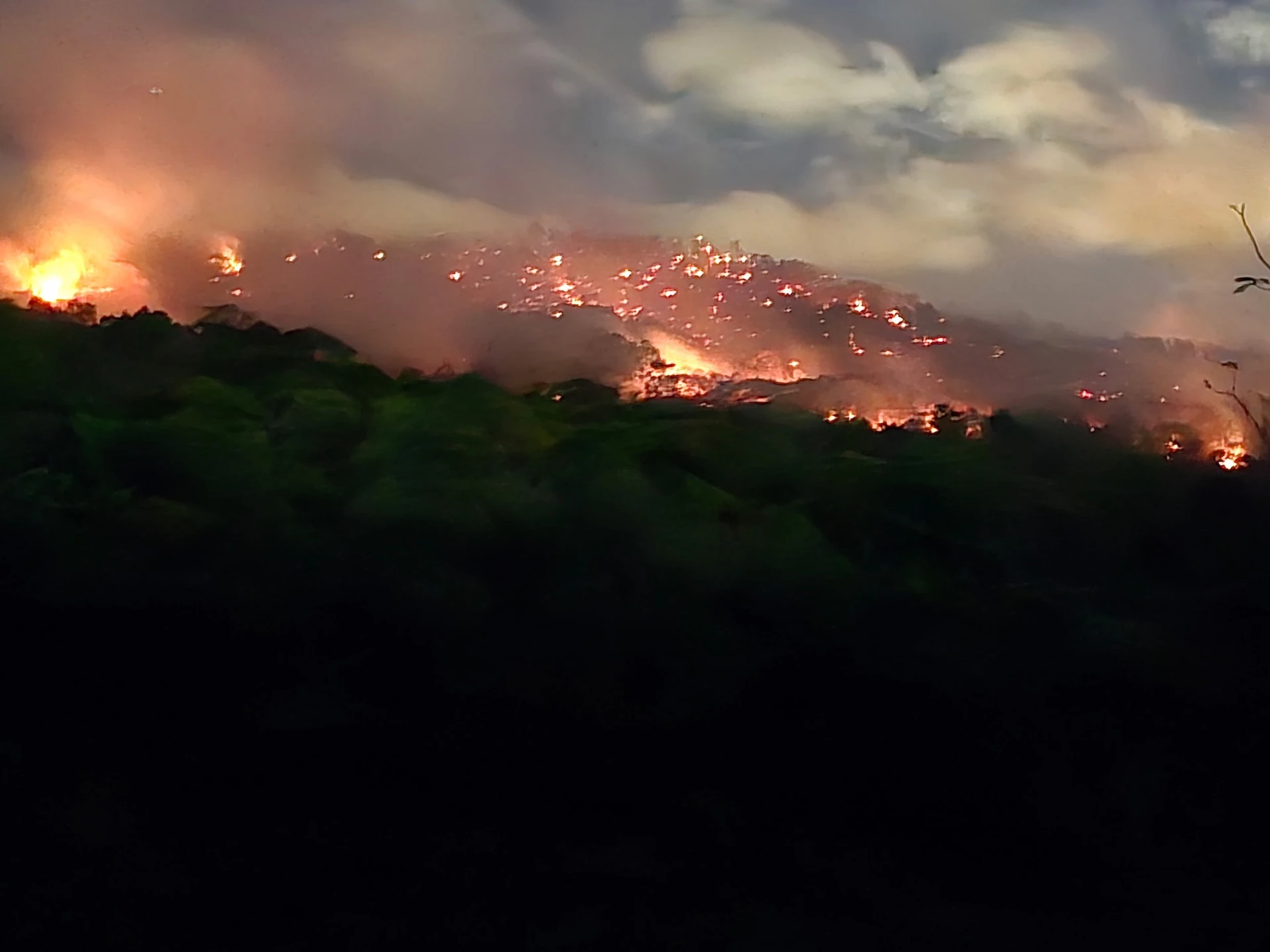 A view of the Kunia wildfire at night on Tuesday, Aug. 19, 2025.