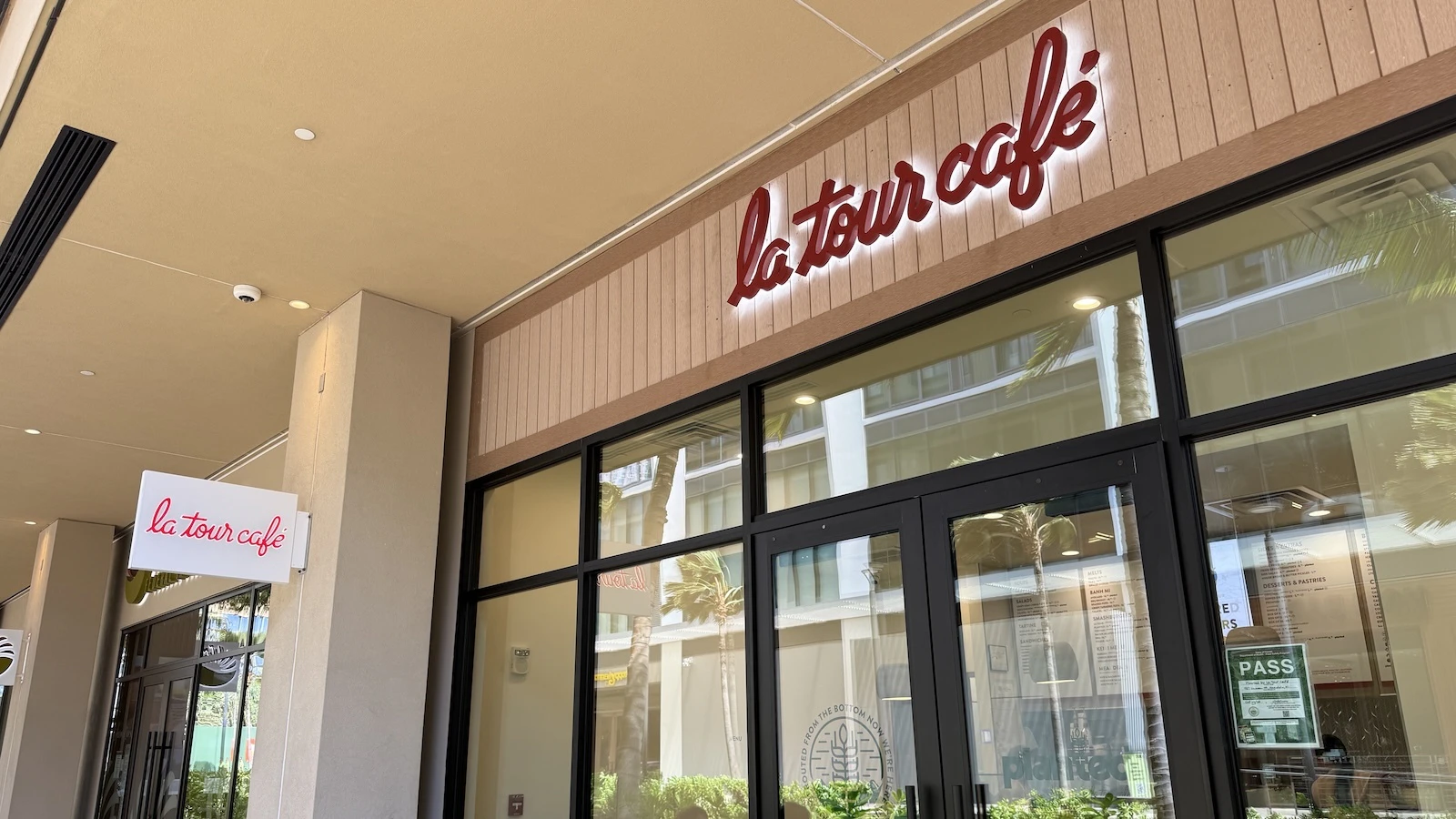 La Tour Cafe sign