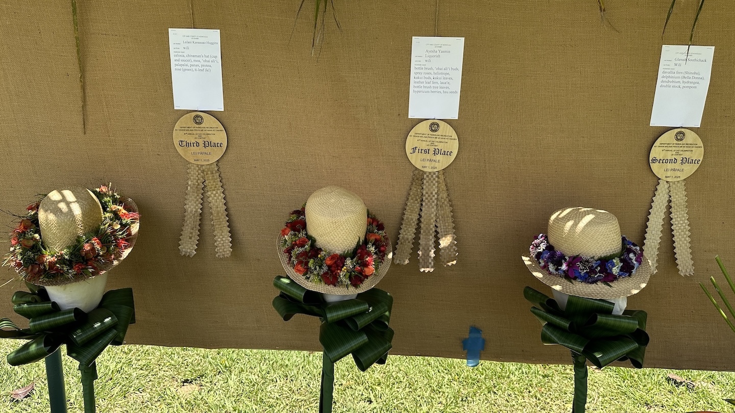 Another set of entries in the Lei Day contest.