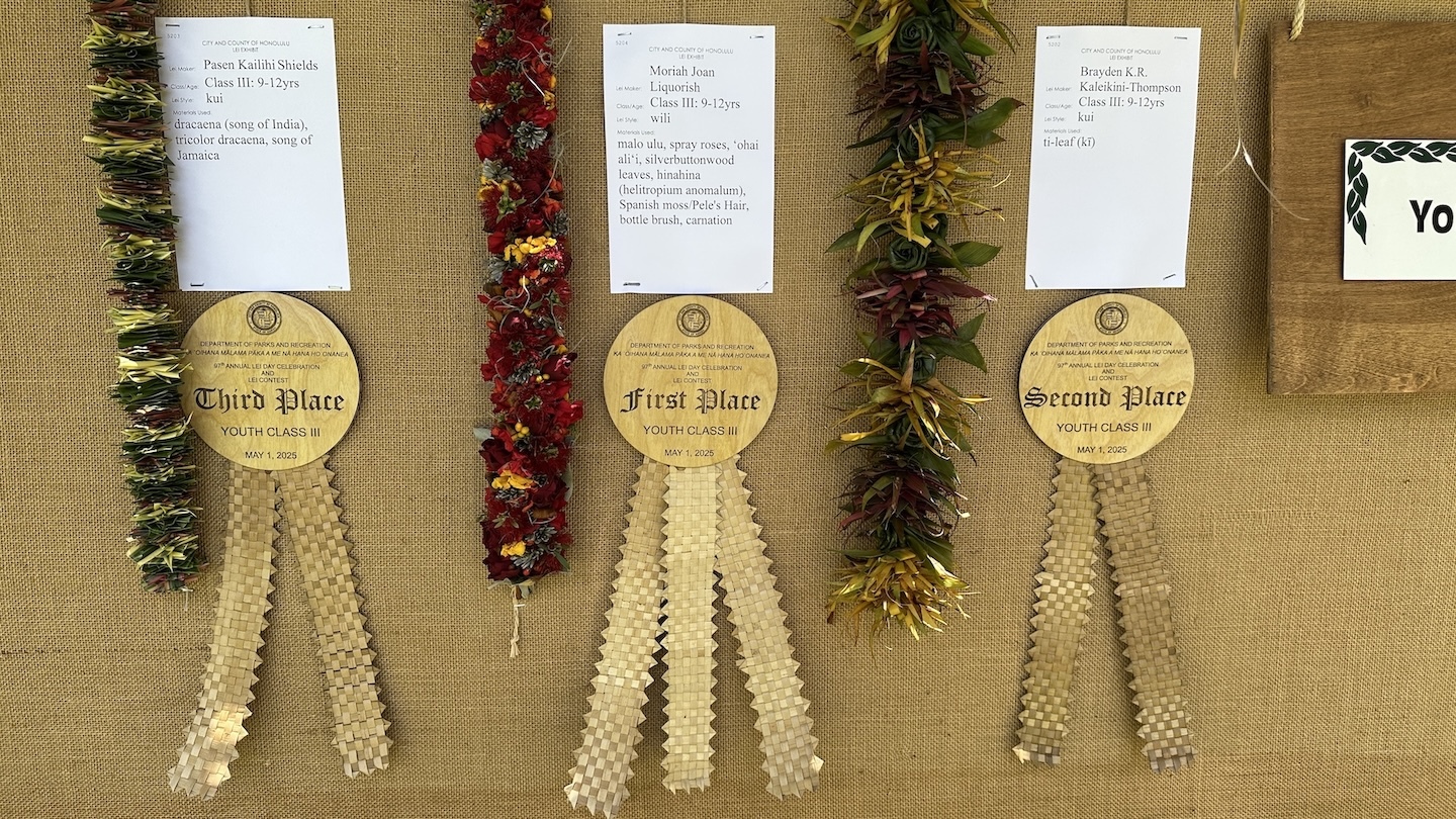 Some of the lei were created by keiki.