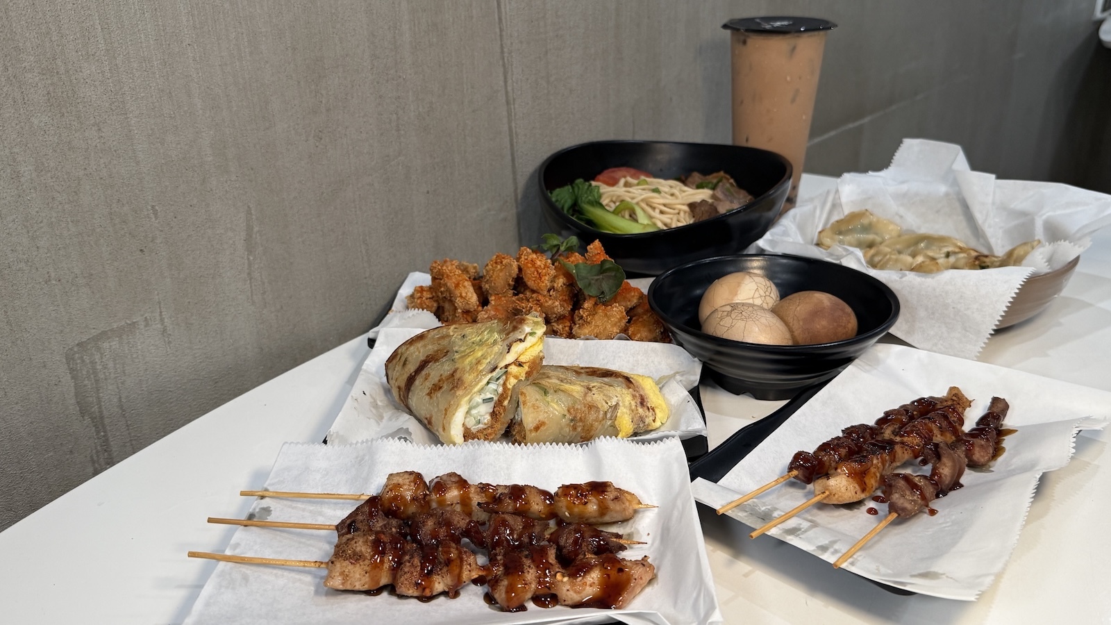 This Kalihi boba tea spot has a brand-new name