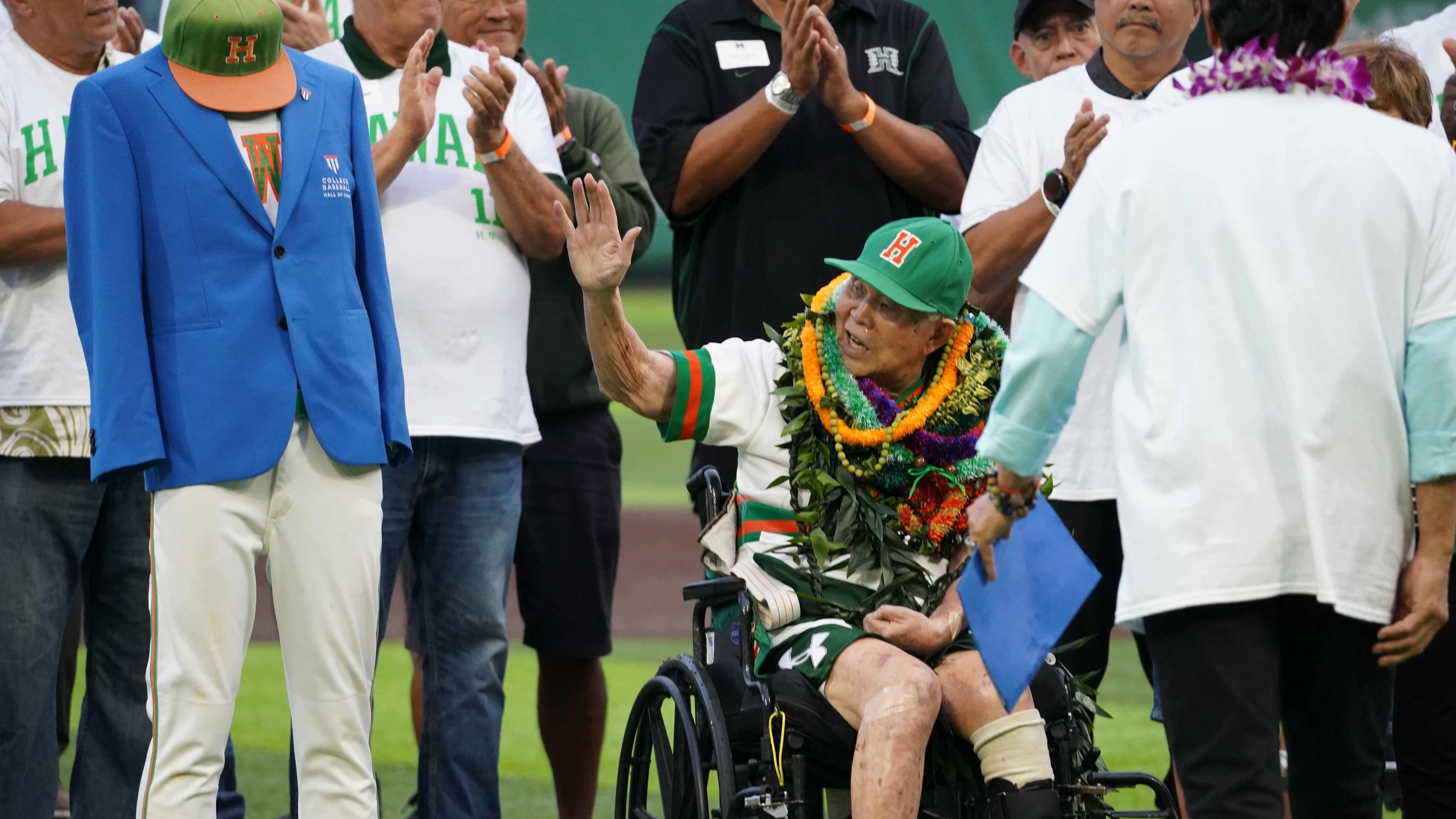 Hawai‘i baseball wins on Les Murakami Hall of Fame night