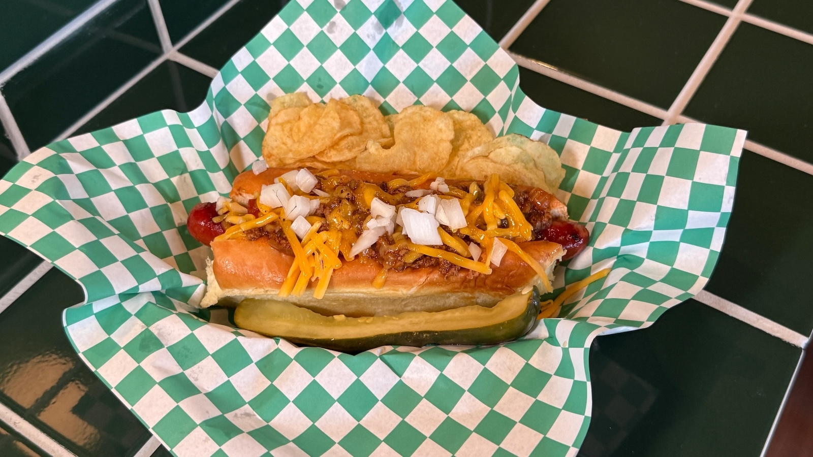 chili cheese dog