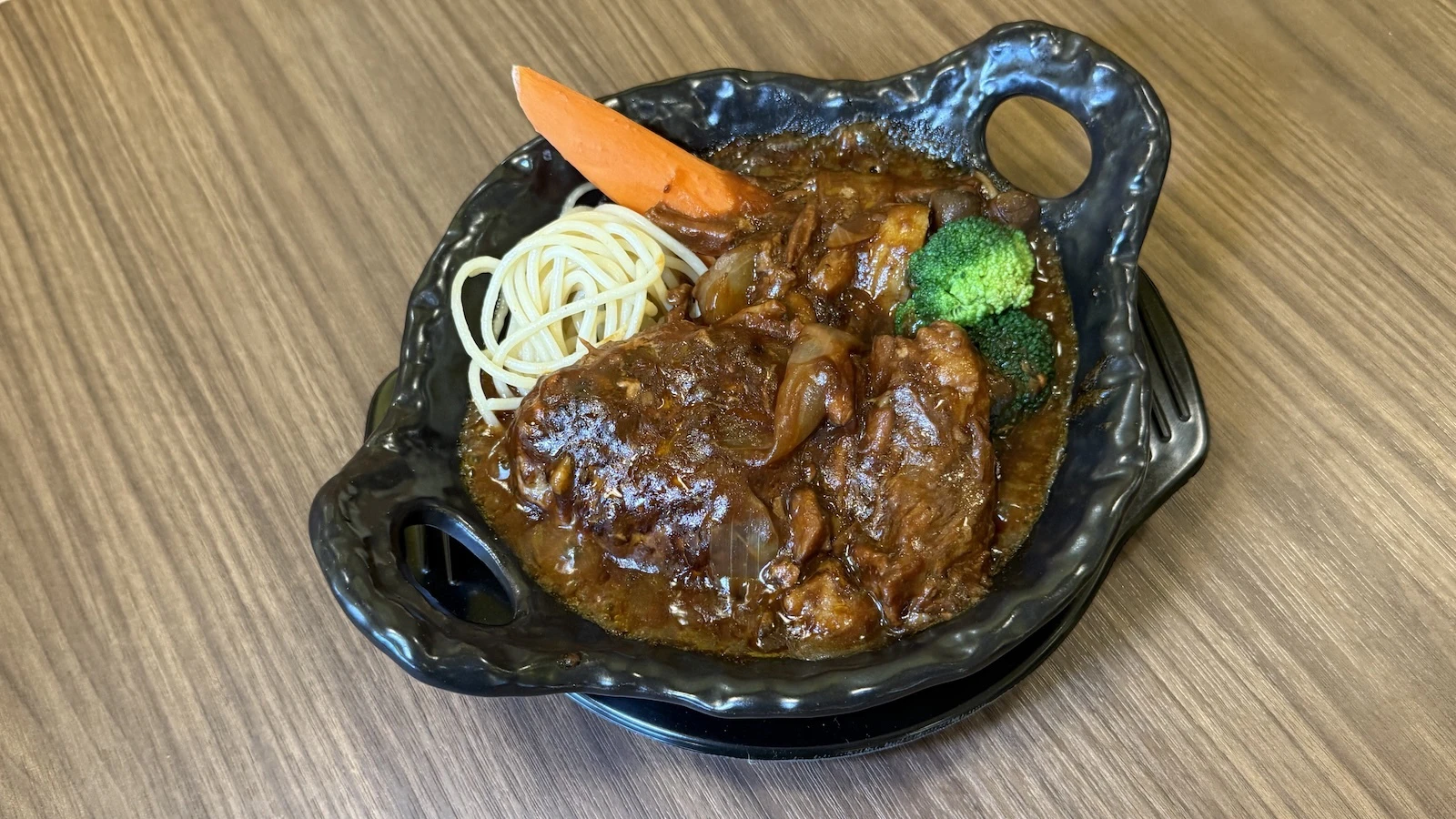 braised hamburger in mushroom demi-glace sauce