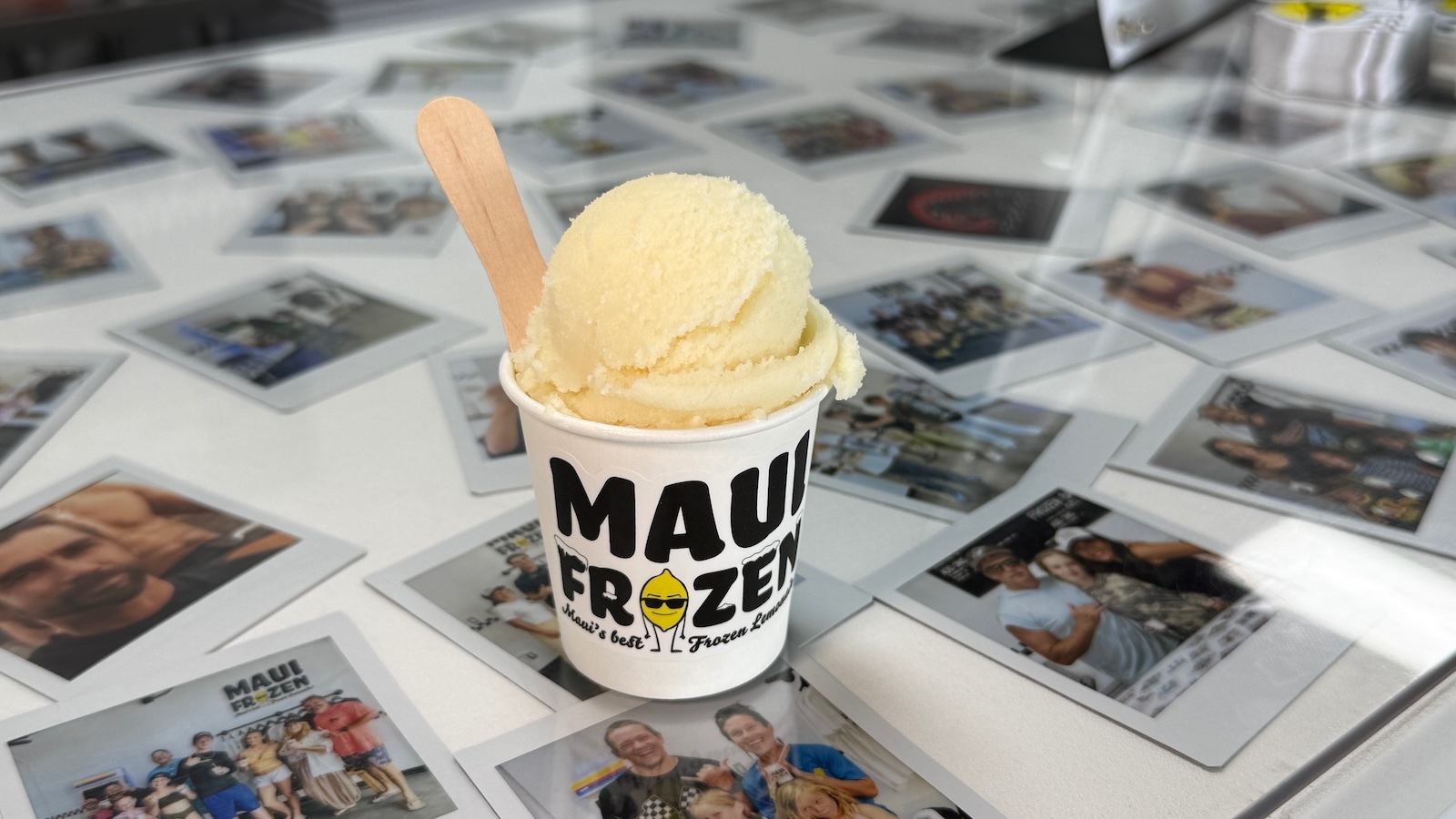 pineapple scoop ice