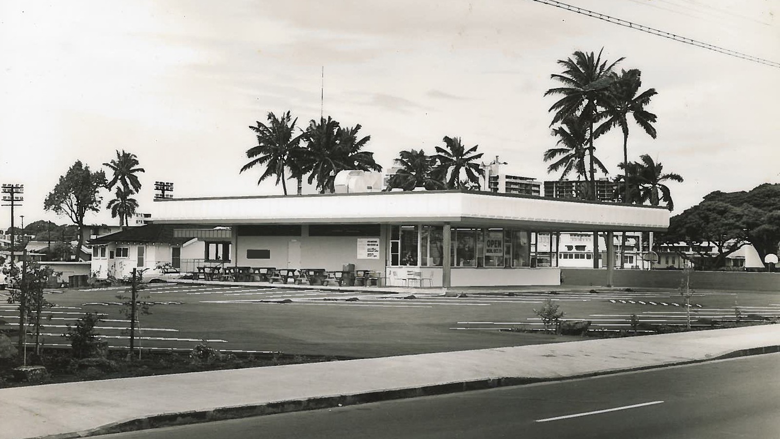 Zippy's Restaurants first opened in McCully in 1966. The McCully exterior is pictured here.