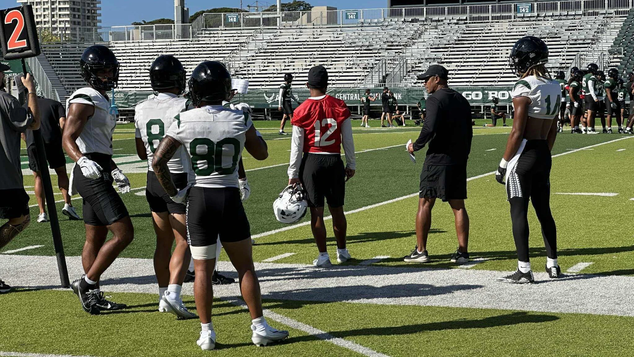 Hawai‘i football practices without starting quarterback Micah Alejado on Tuesday