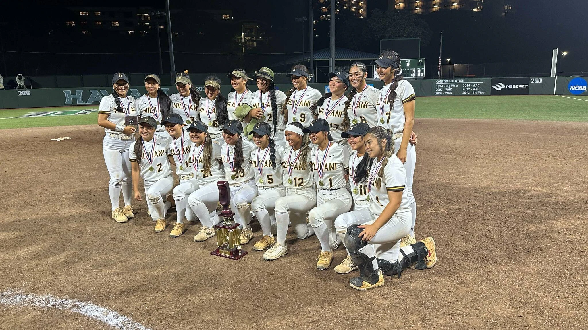 Mililani softball
