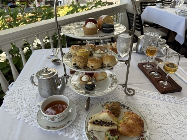 Moana Surfrider butterfly tea 011425