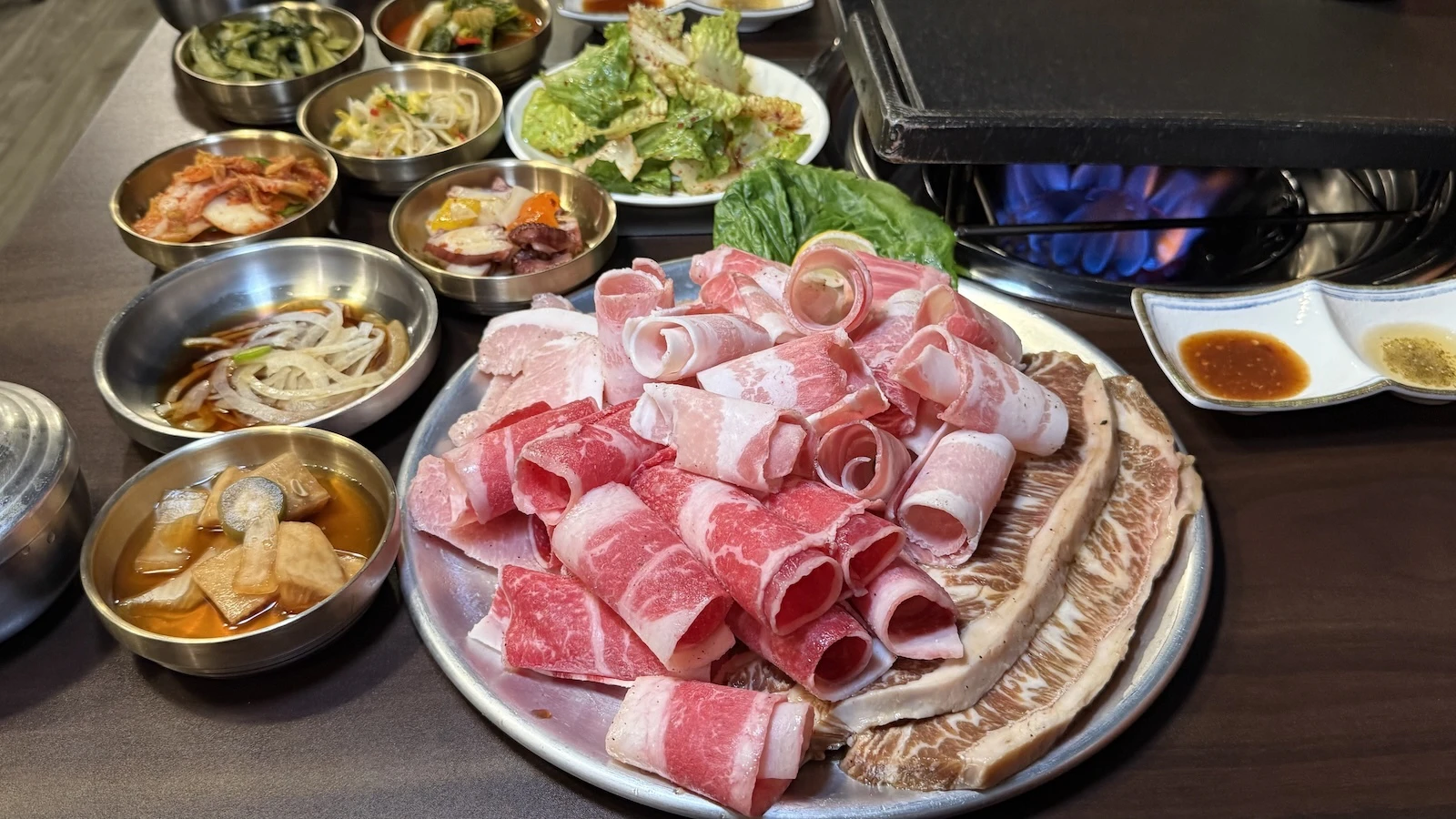 Variety of uncooked meats