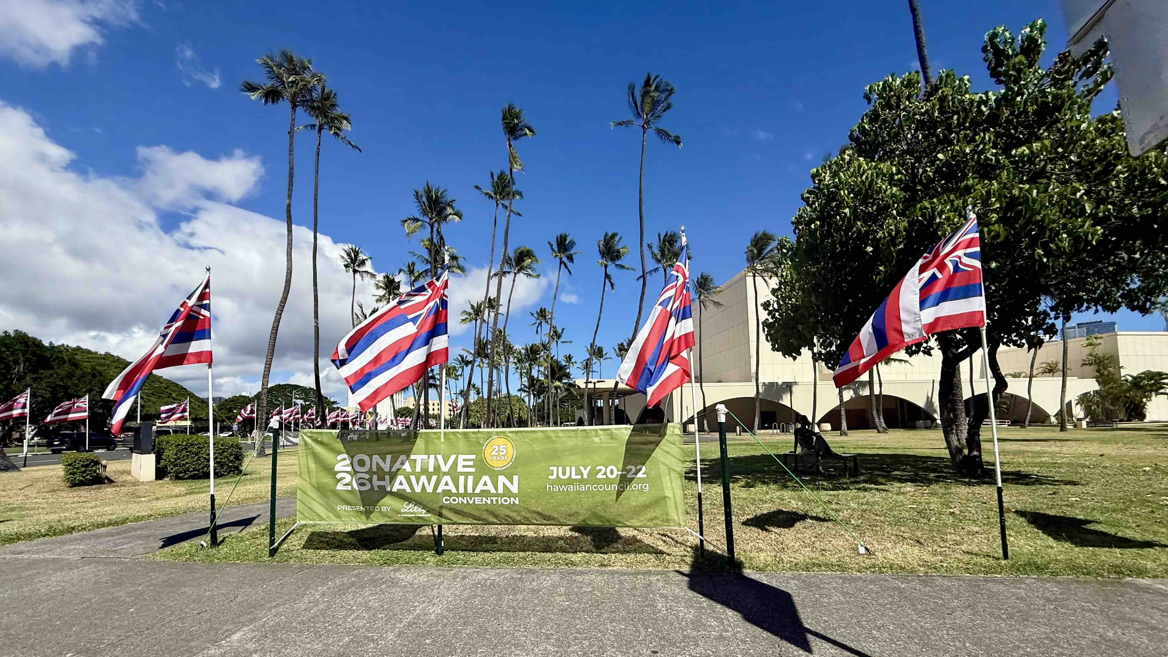 The convention featured 133 state of Hawaiʻi flags that represented 133 years since the overthrow of former Queen Liliʻuokalani of the Hawaiian Kingdom. Photo by Kelsey Kukaua Medeiros