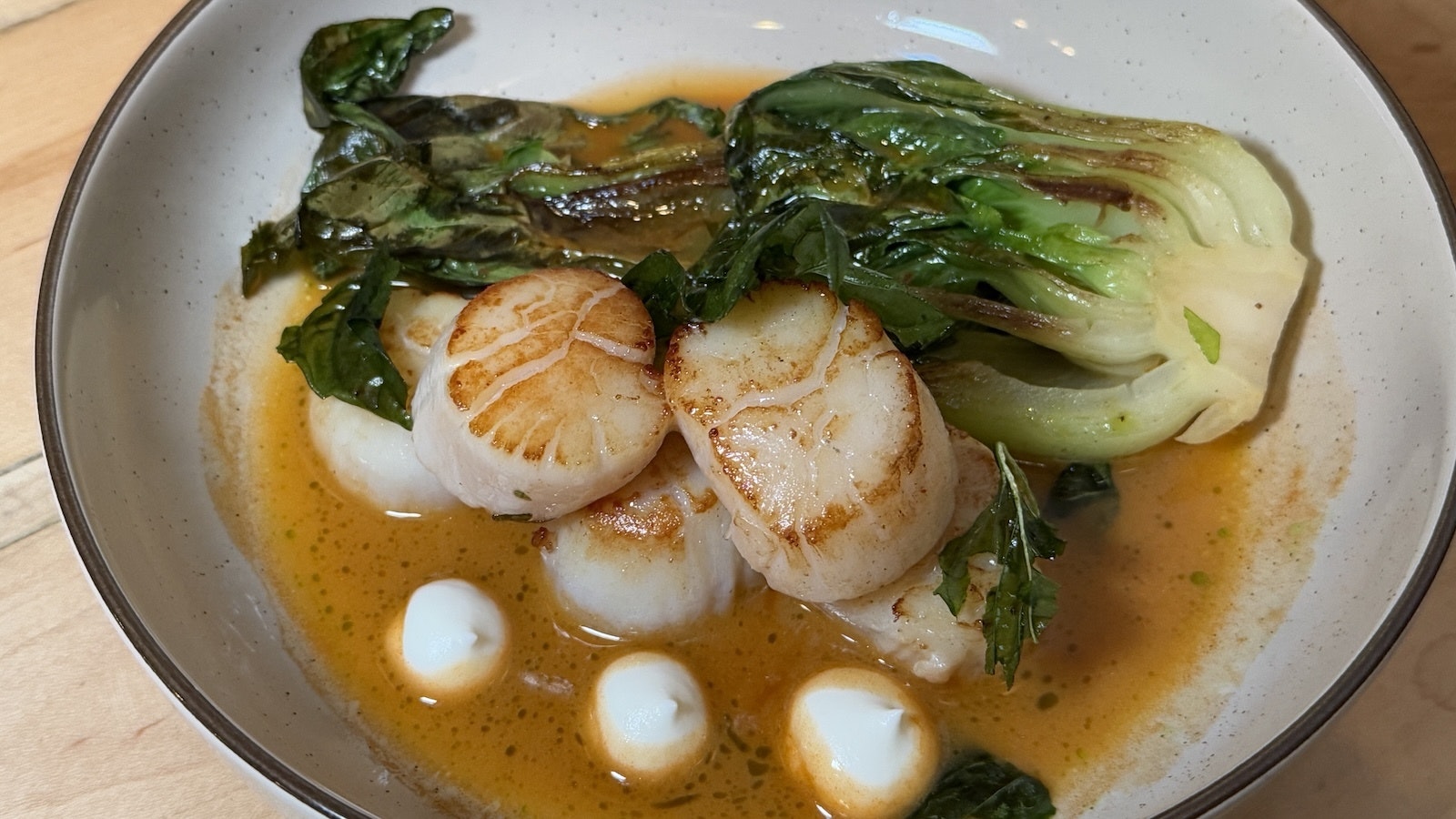 seared scallops