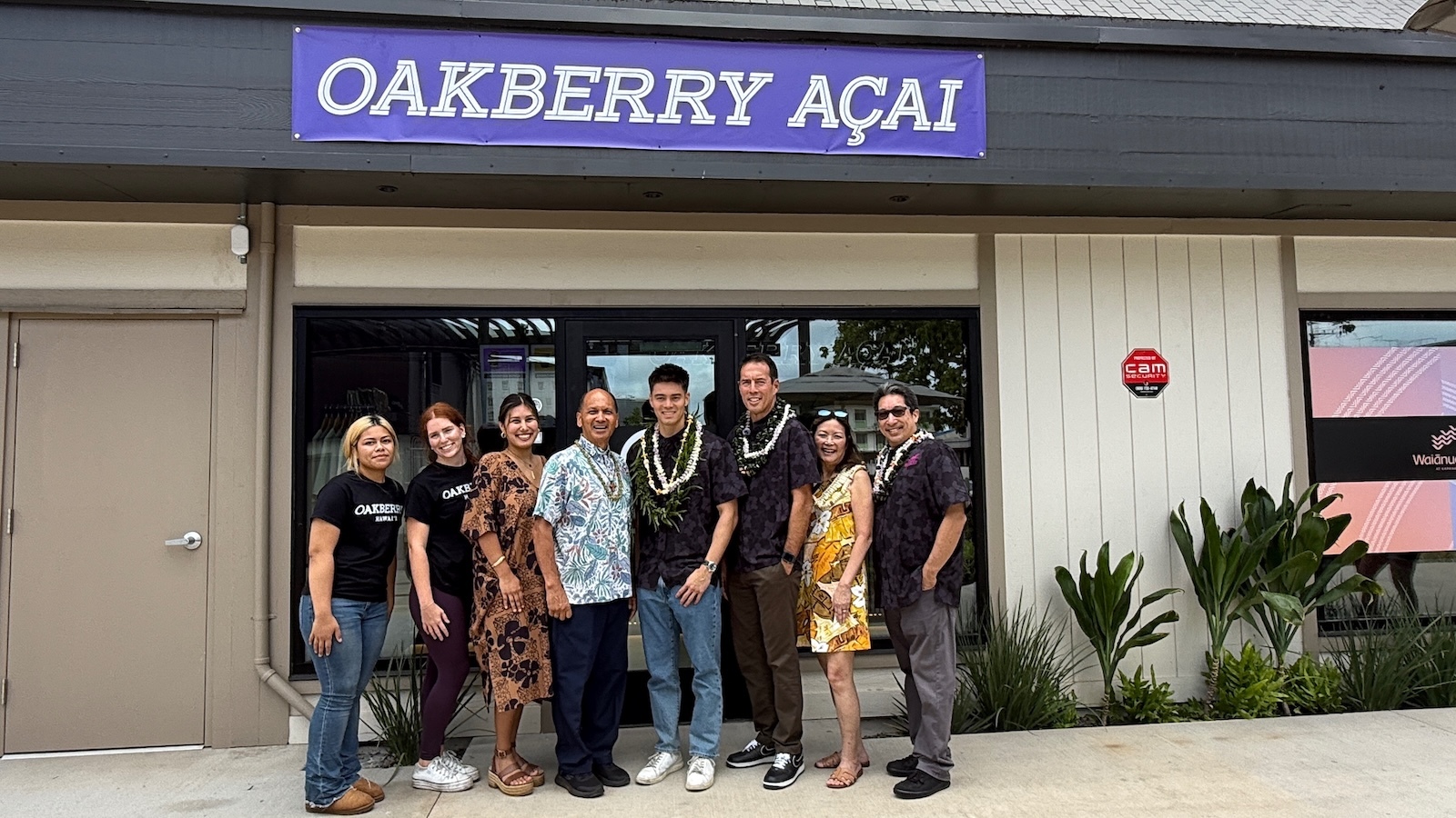 Oakberry Hawaii founders