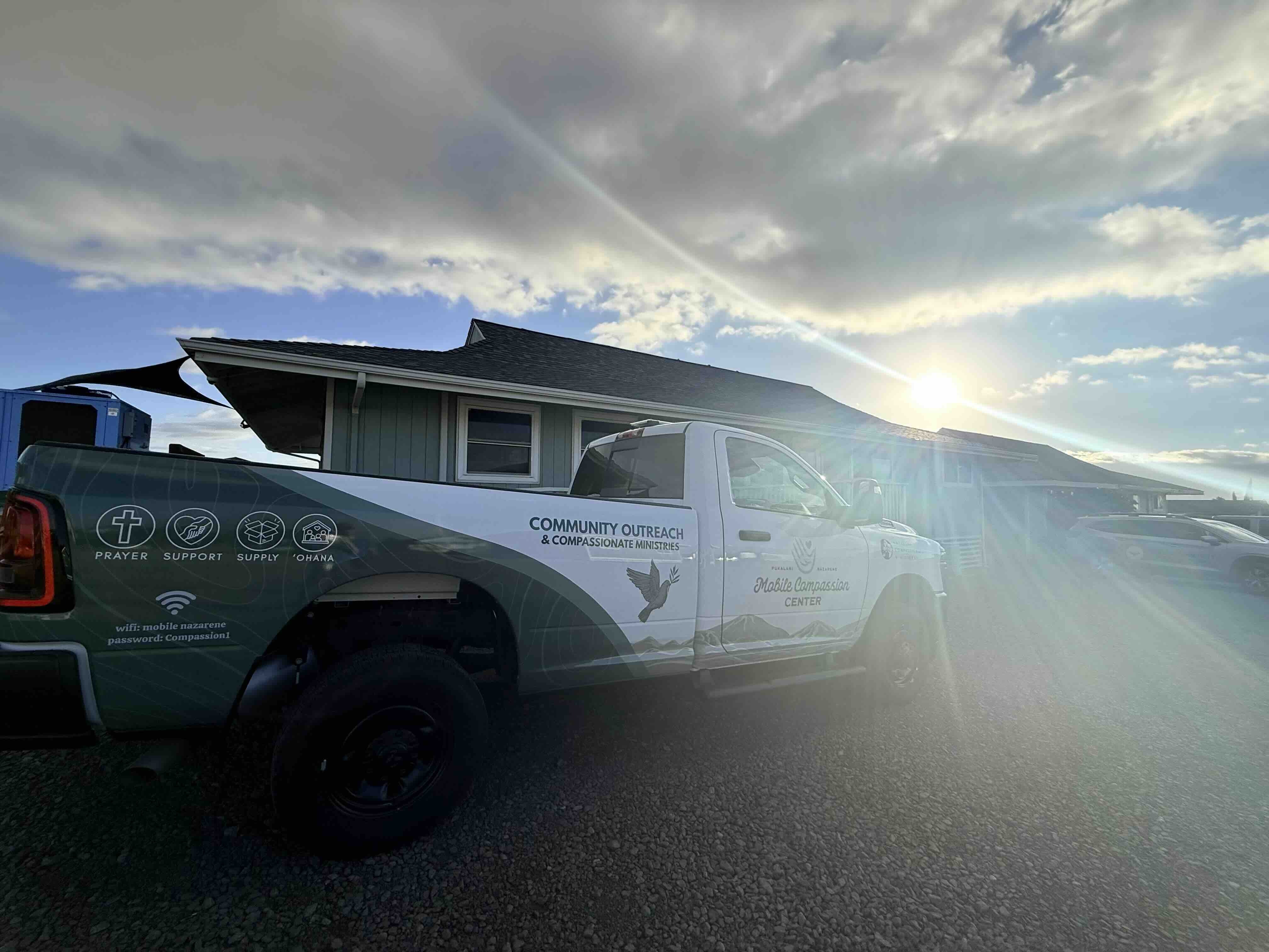 Funding from Hawaiʻi Community Foundation has gone toward a Mobile Compassion Center vehicle that provides access to food and basic supplies for those in recovery. Photo by Kelsey Kukaua Medeiros.