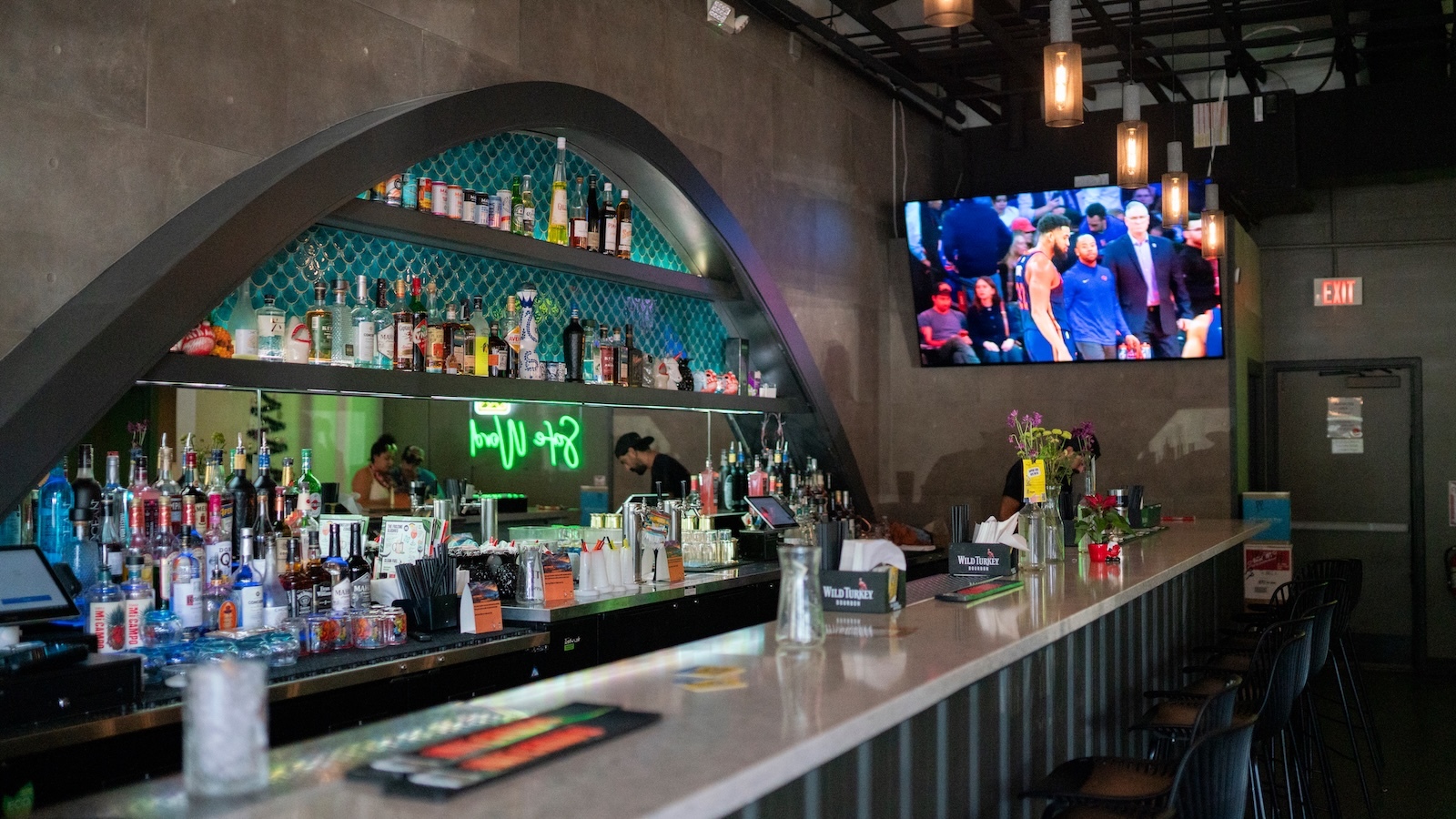 Pineapple Robot bar