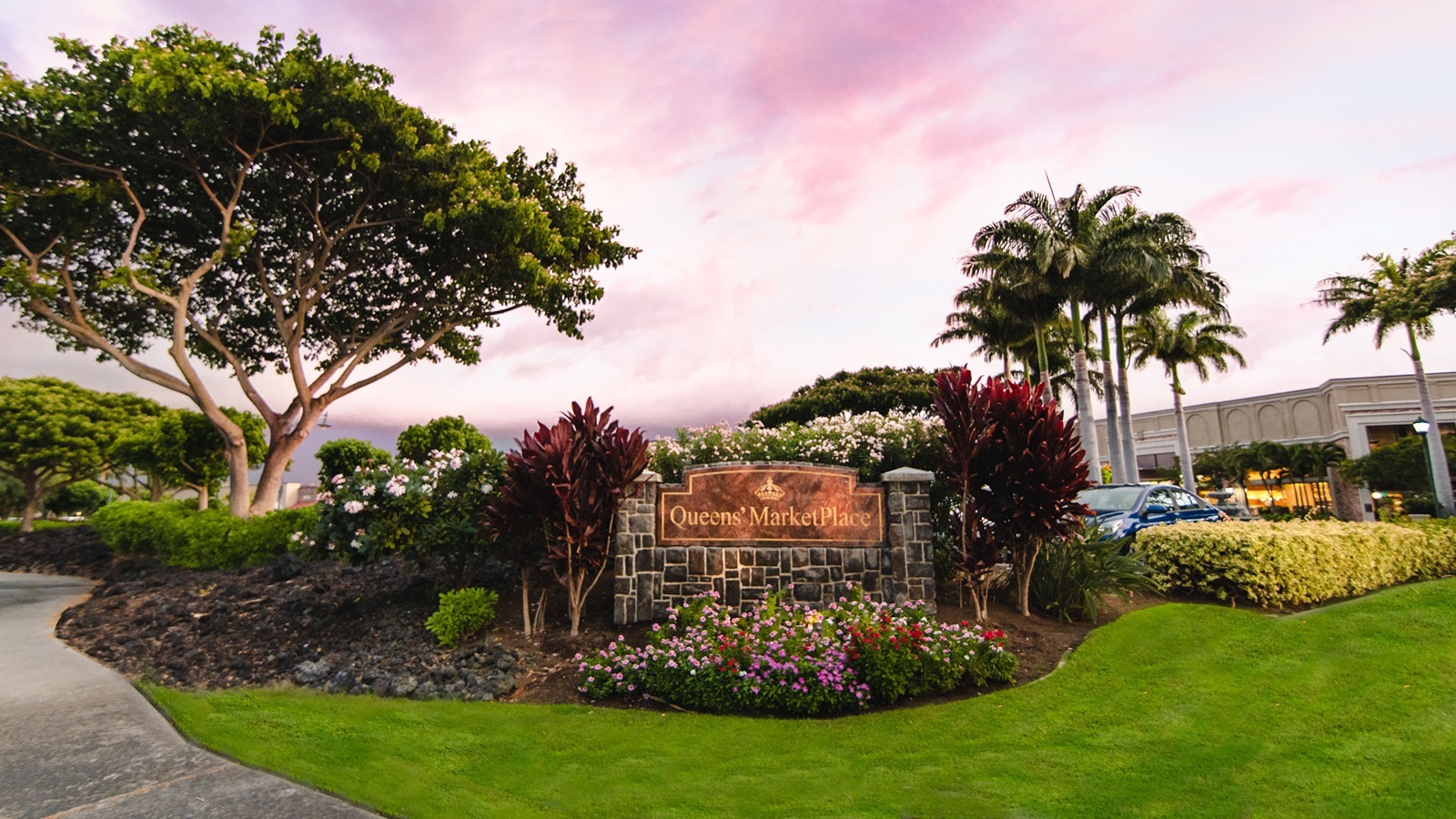 Queens' Market Place in Waikoloa Beach Resort.