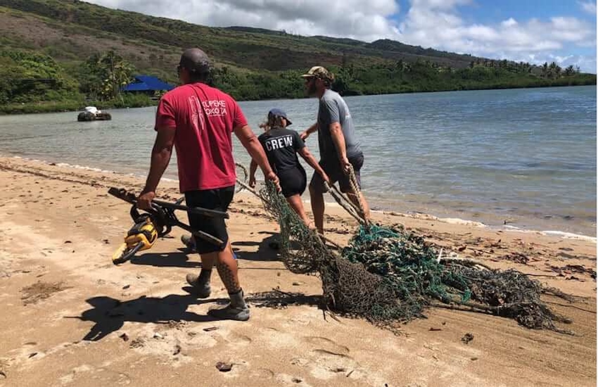 Members of Sustainable Coastlines Hawaiʻi helped Laʻa Poepoe remove tons of marine debris scattered within the fishpond in 2022.