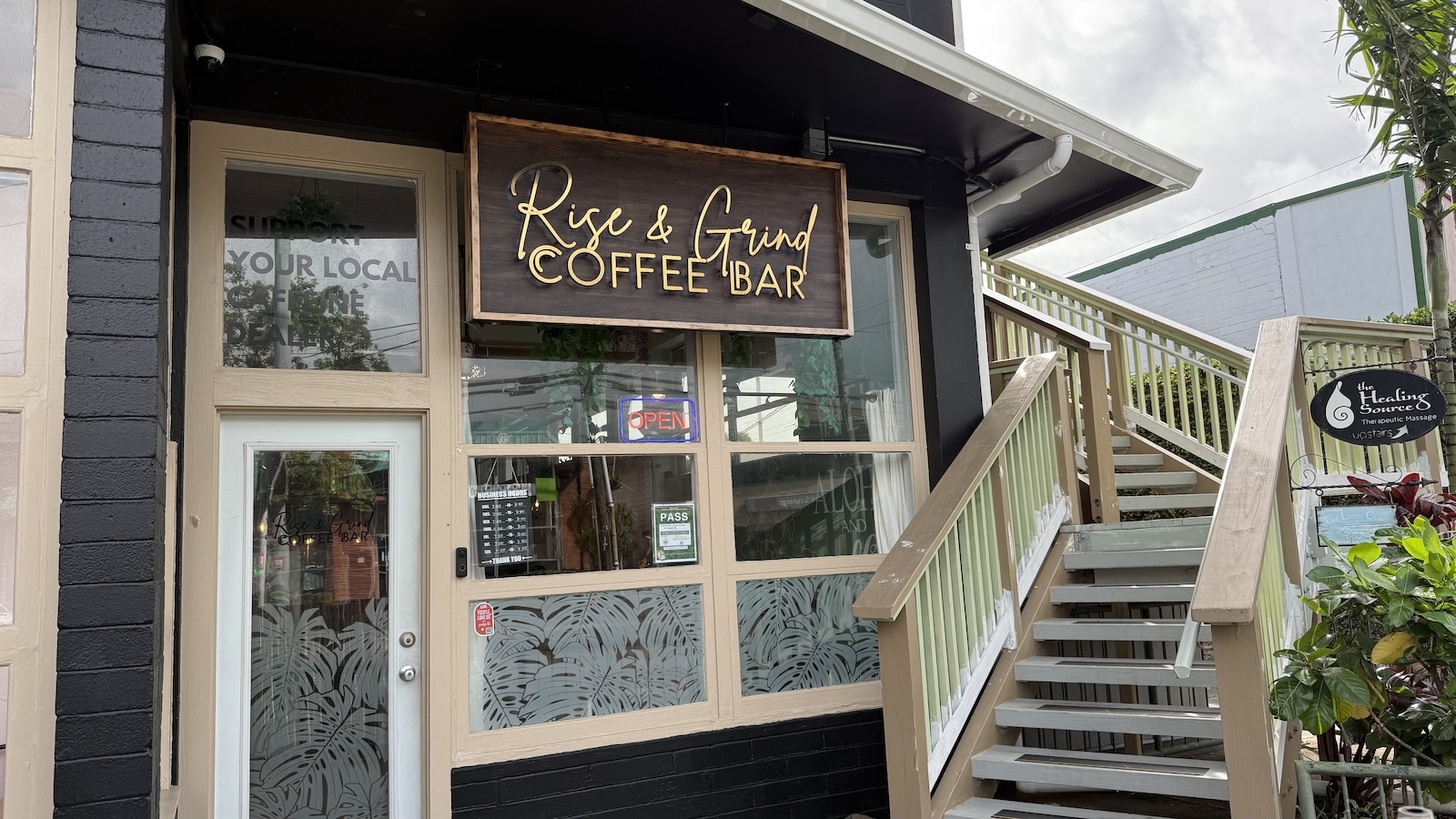 Rise & Grind sign