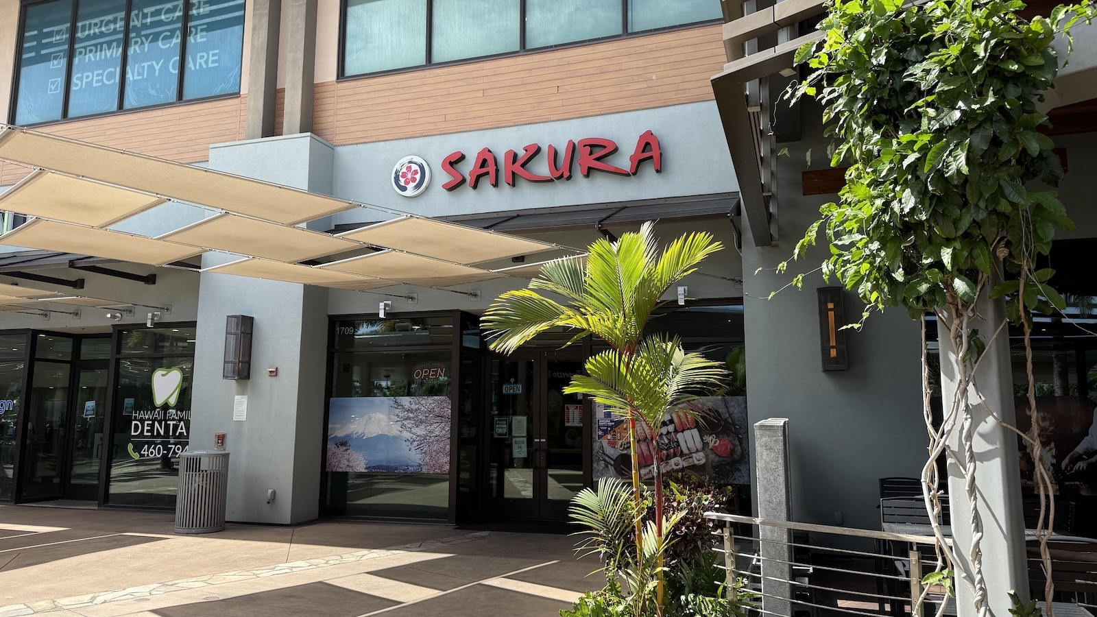 Sakura Kapolei sign