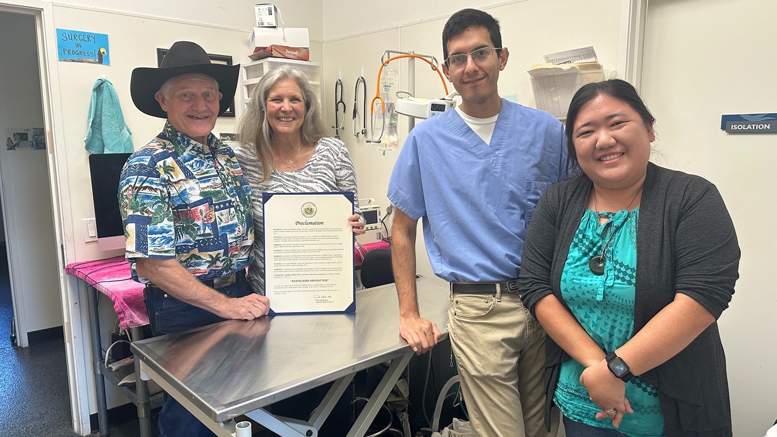 State Sen. Tim Richards, left, is seen here on a visit to Hawai‘i Wildlife Center's Hawai‘i Island headquarters.