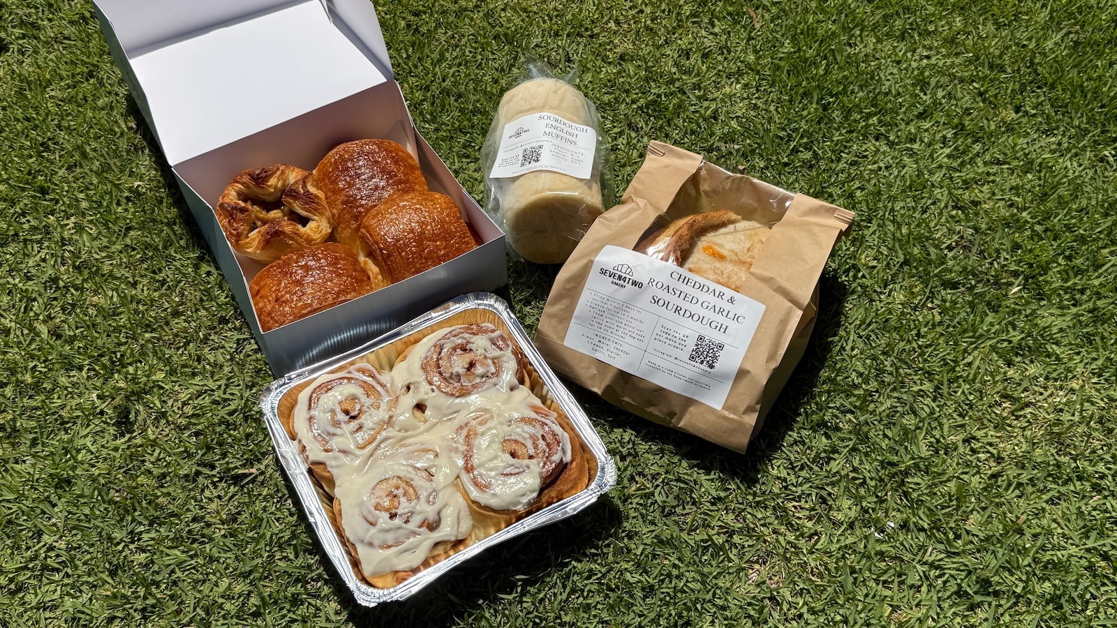 croissant boxes