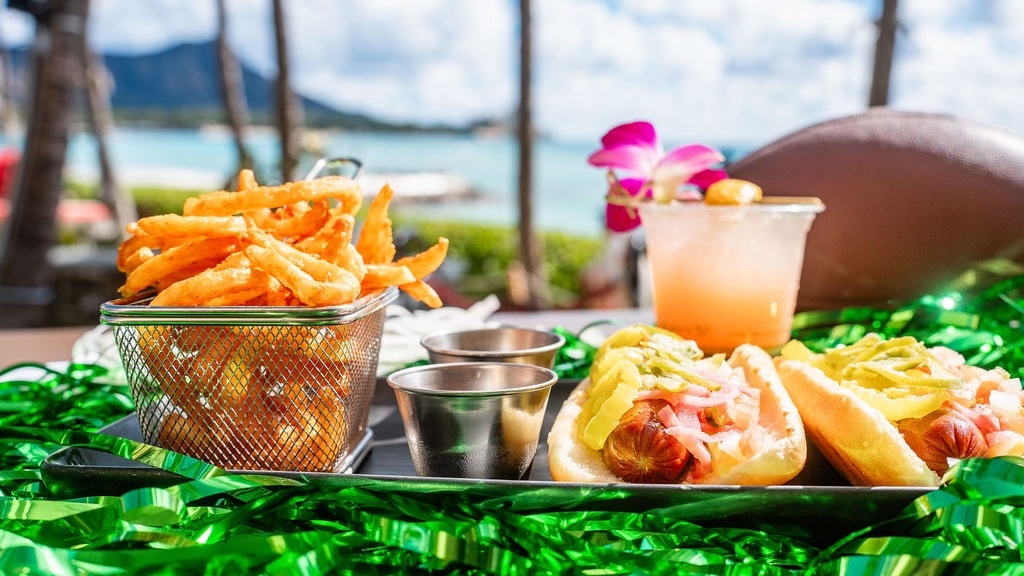 Sheraton Hawaii Bowl hot dog