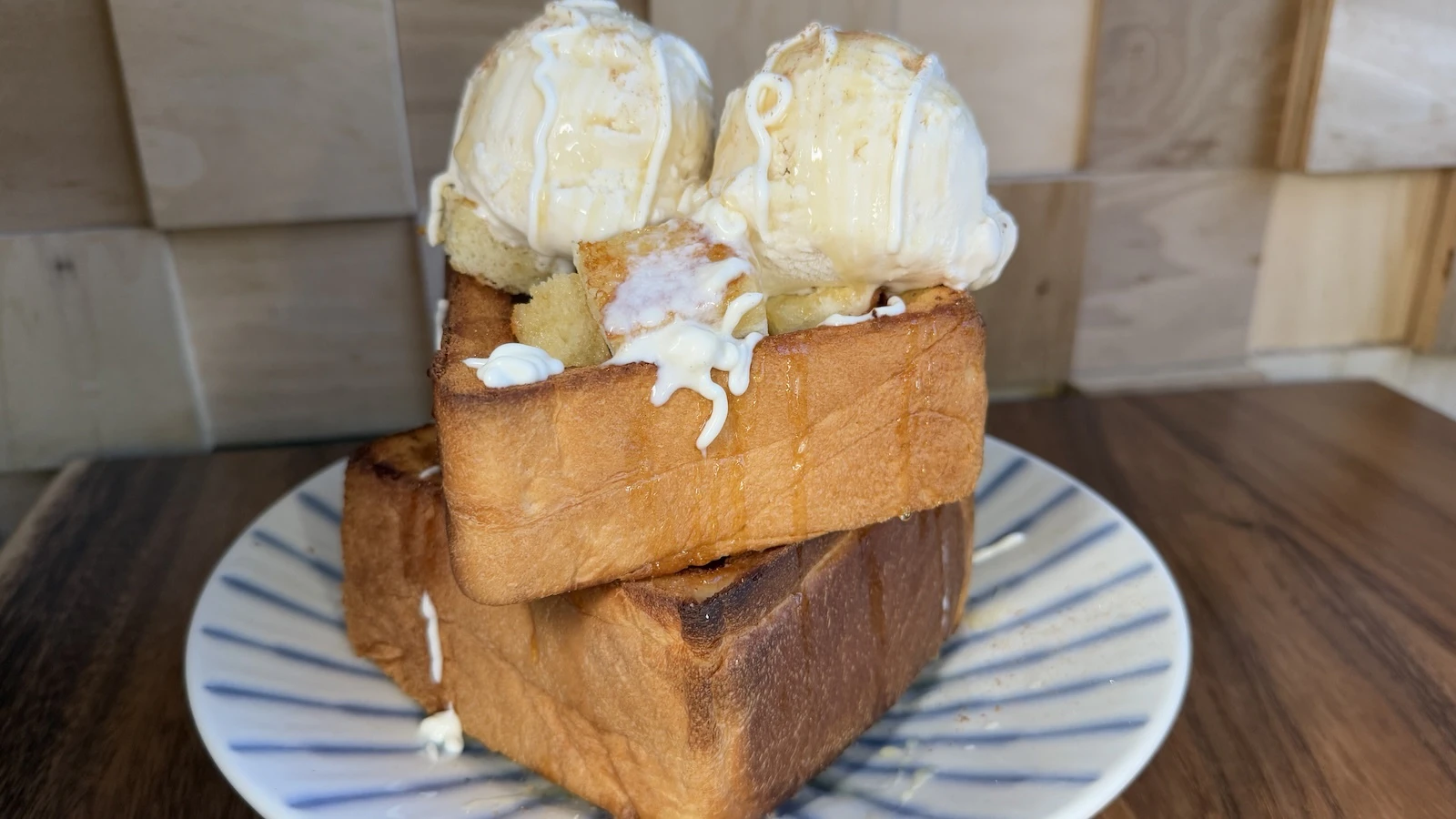 Shokudo honey toast