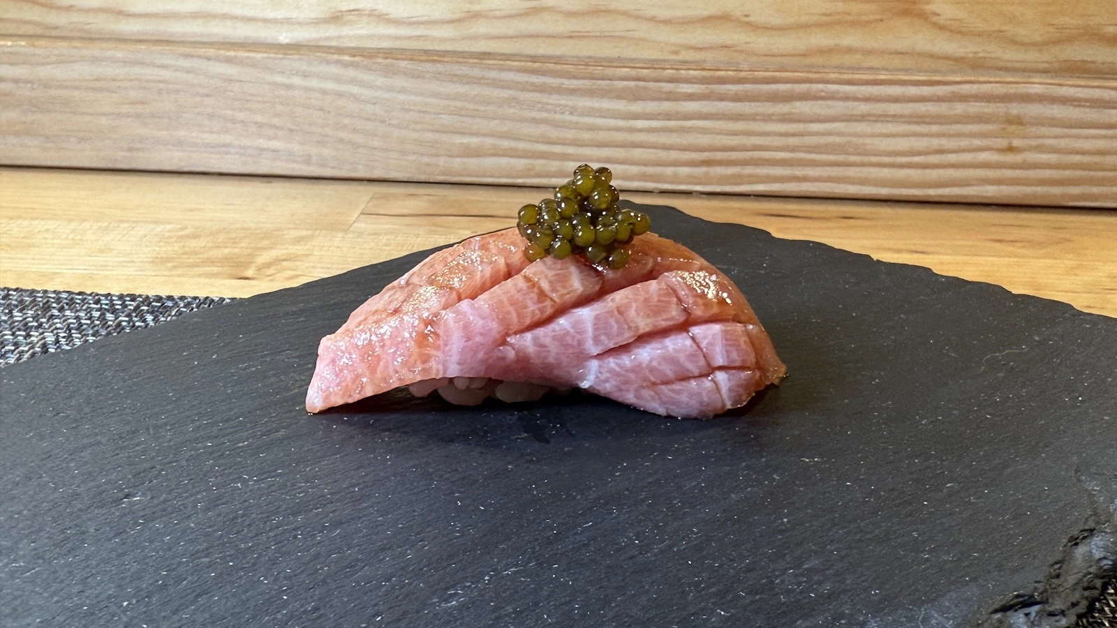 chutoro with caviar