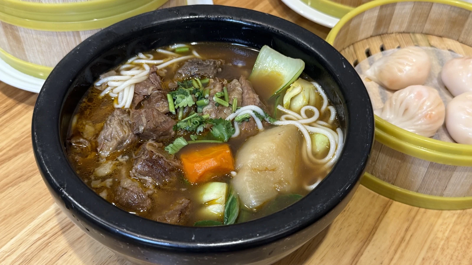 beef brisket rice noodles