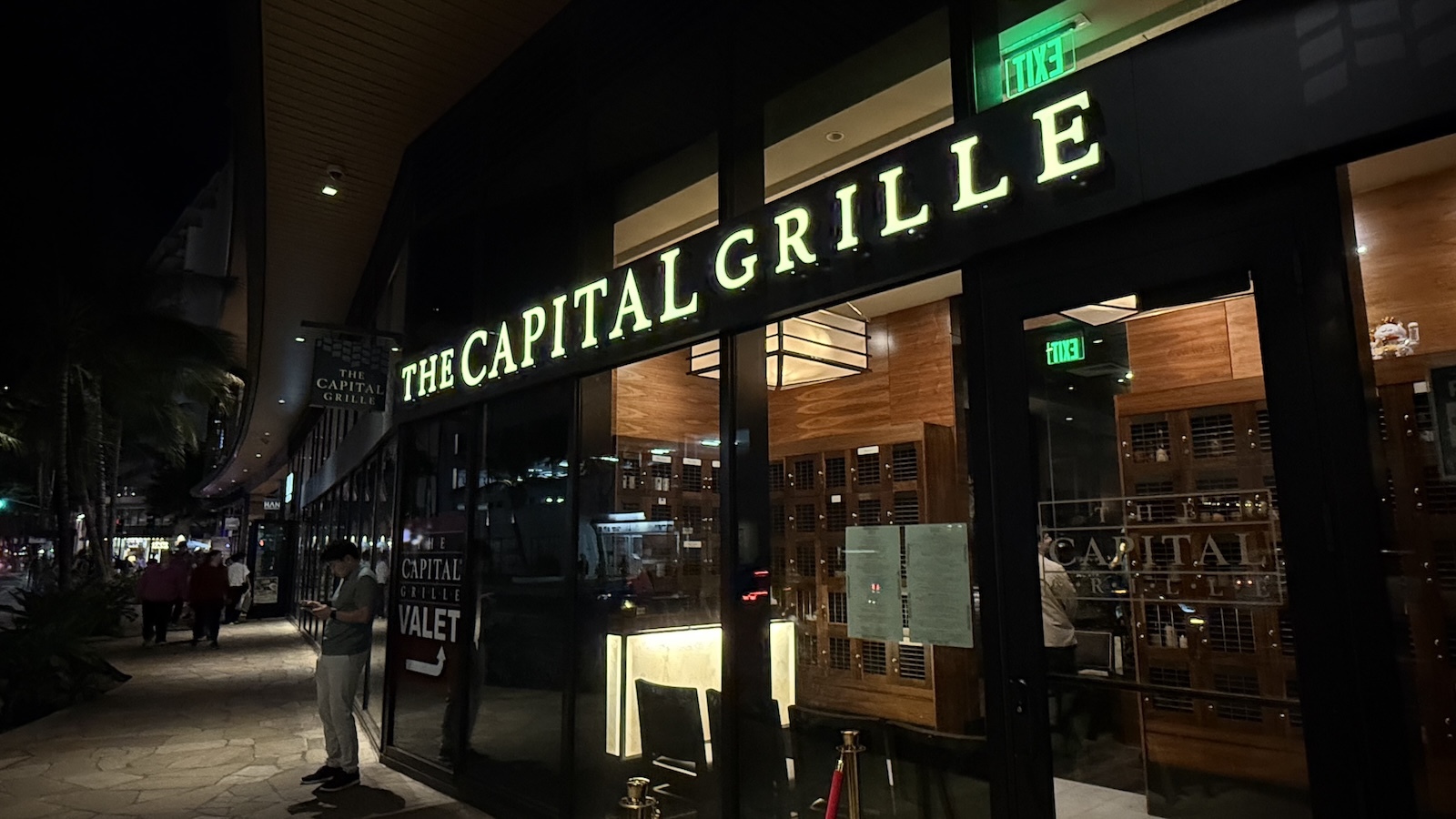 The Capital Grille sign