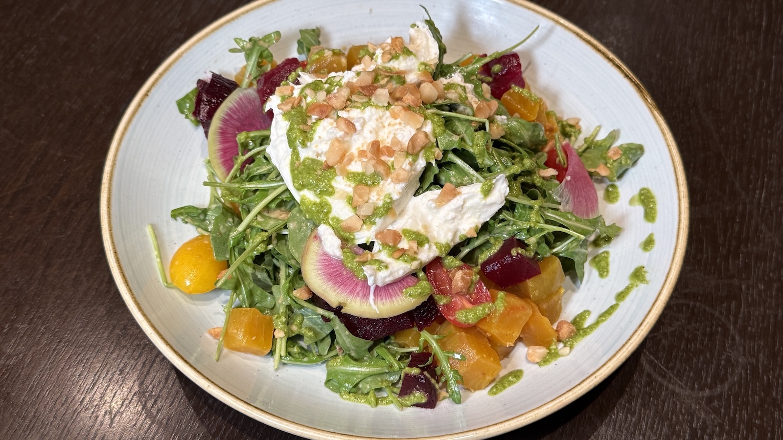 beet and burrata salad