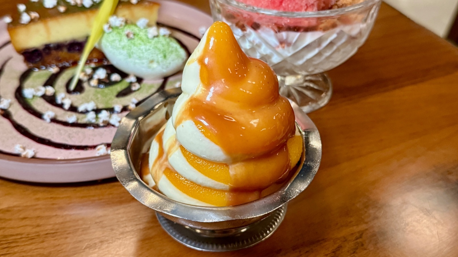 soft serve swirl