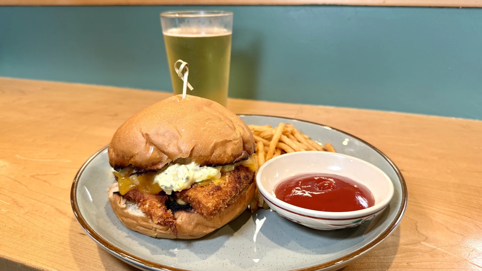 mahi sandwich