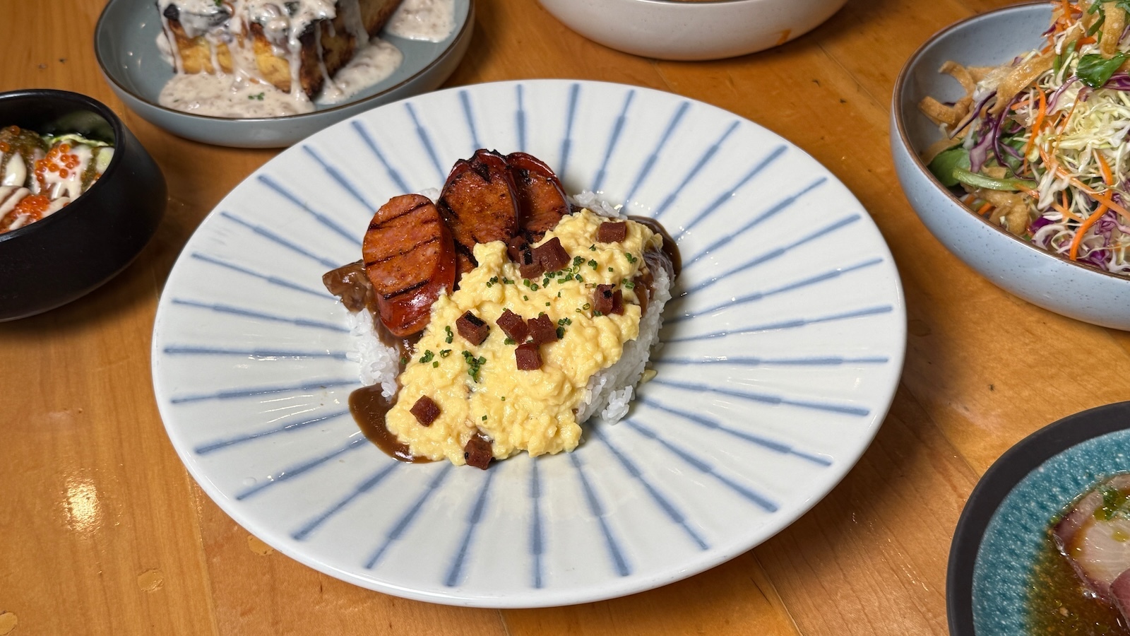 local deluxe