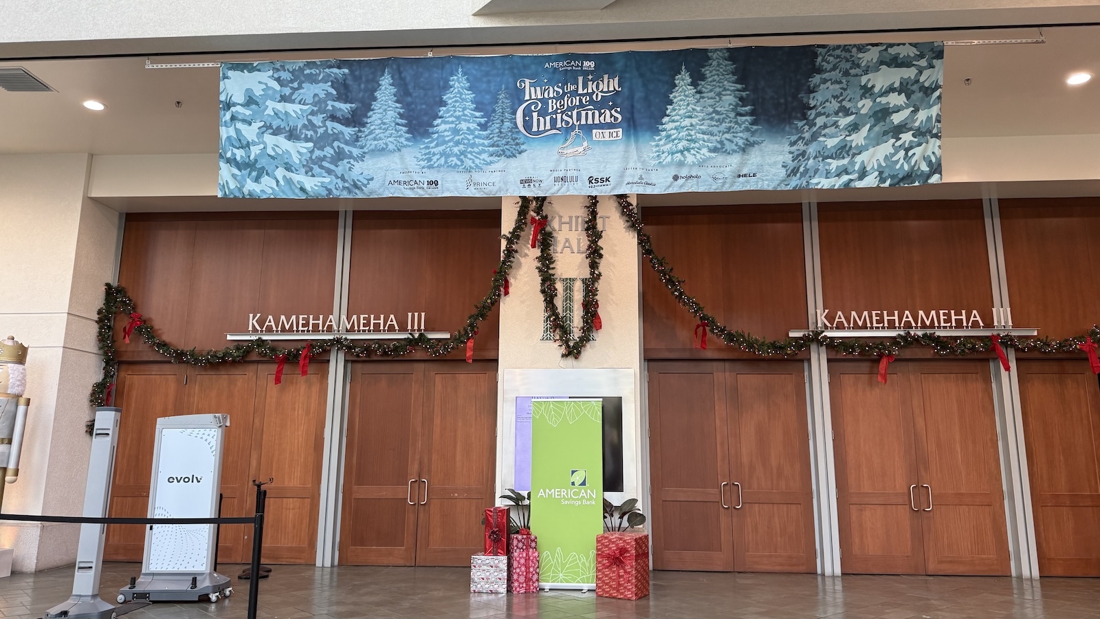 'Twas the Light sign