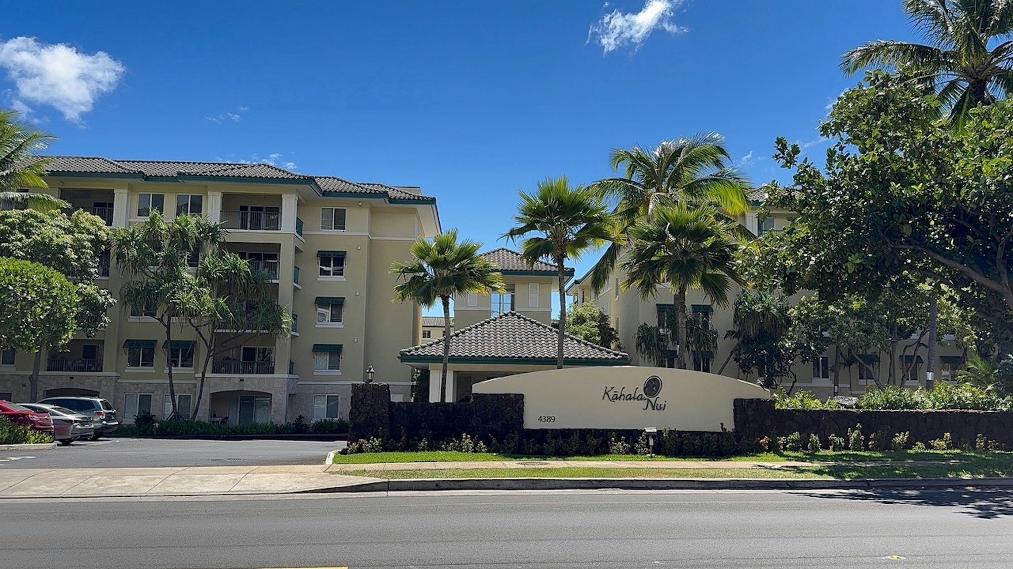 Senior living facility Kahala Nui is located at 4389 Malia Street in Honolulu.