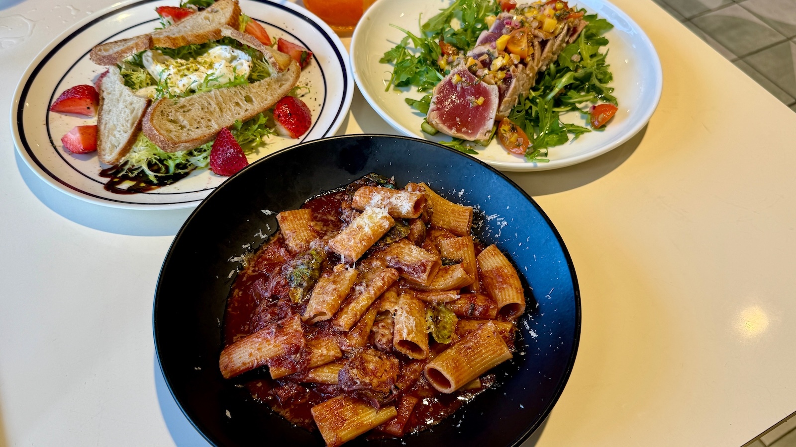 oxtail ragu, burrata and ʻahi tataki