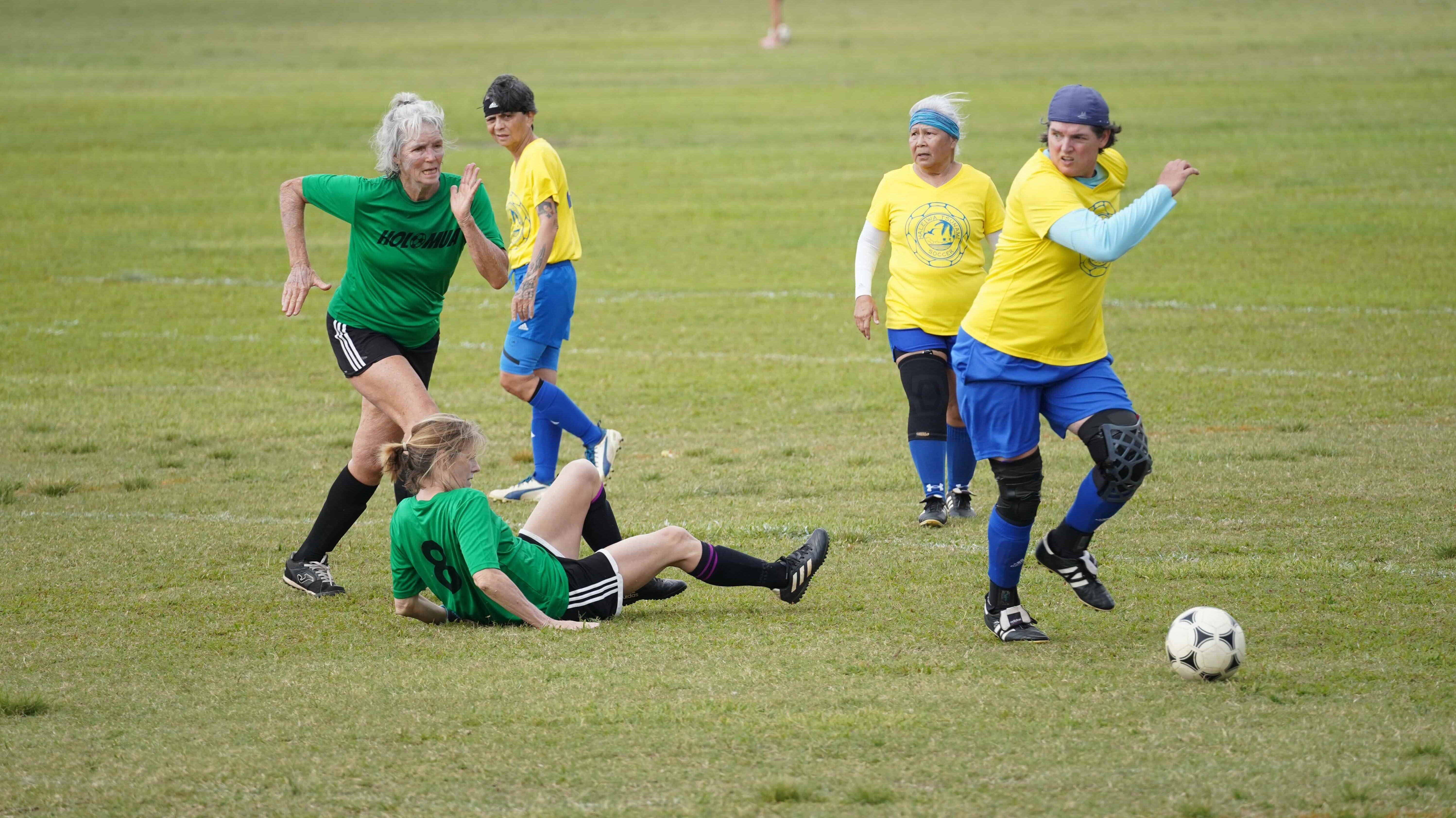 Women's Island Soccer Association 2 041626