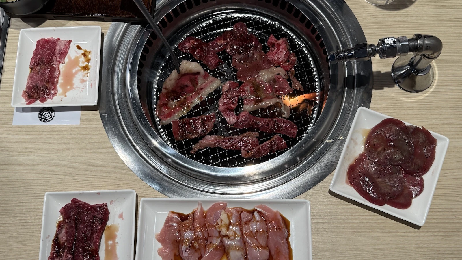 There’s a new Japanese yakiniku spot in Honolulu