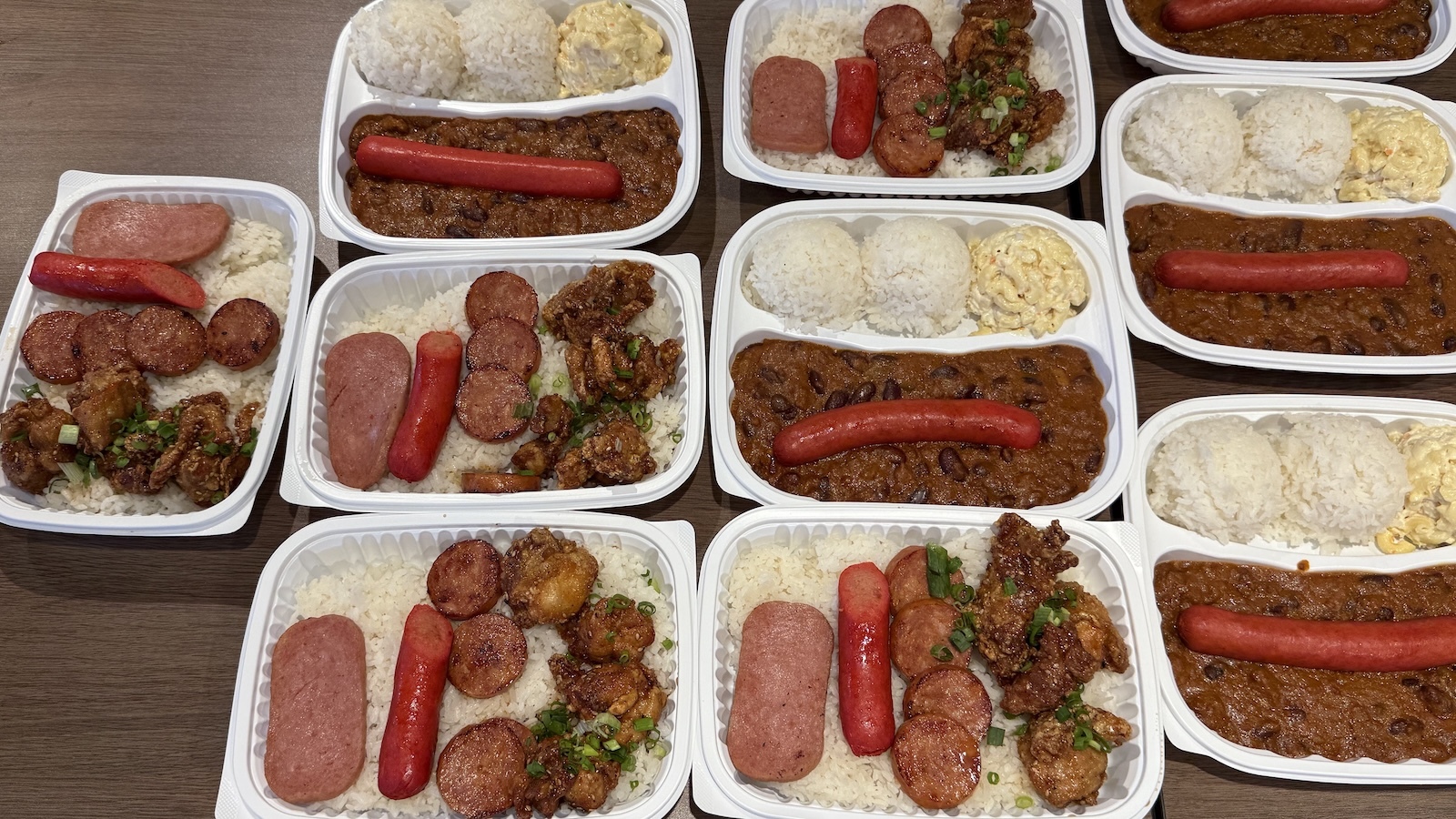 chili frank and Kokua Pac plates