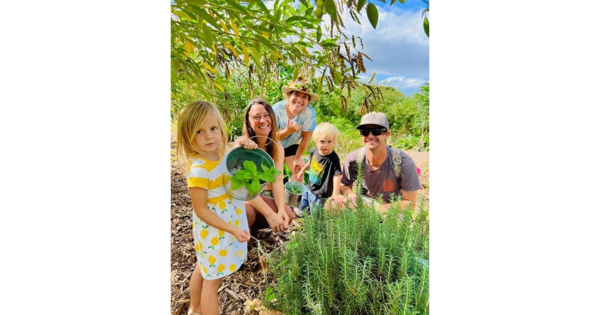 Johnson ‘Ohana Foundation, Kōkua Hawai‘i Foundation donate to flood recovery