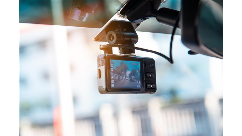 The HDOT dash cam program is Hawaii's "Eyes on the Road" initiative.