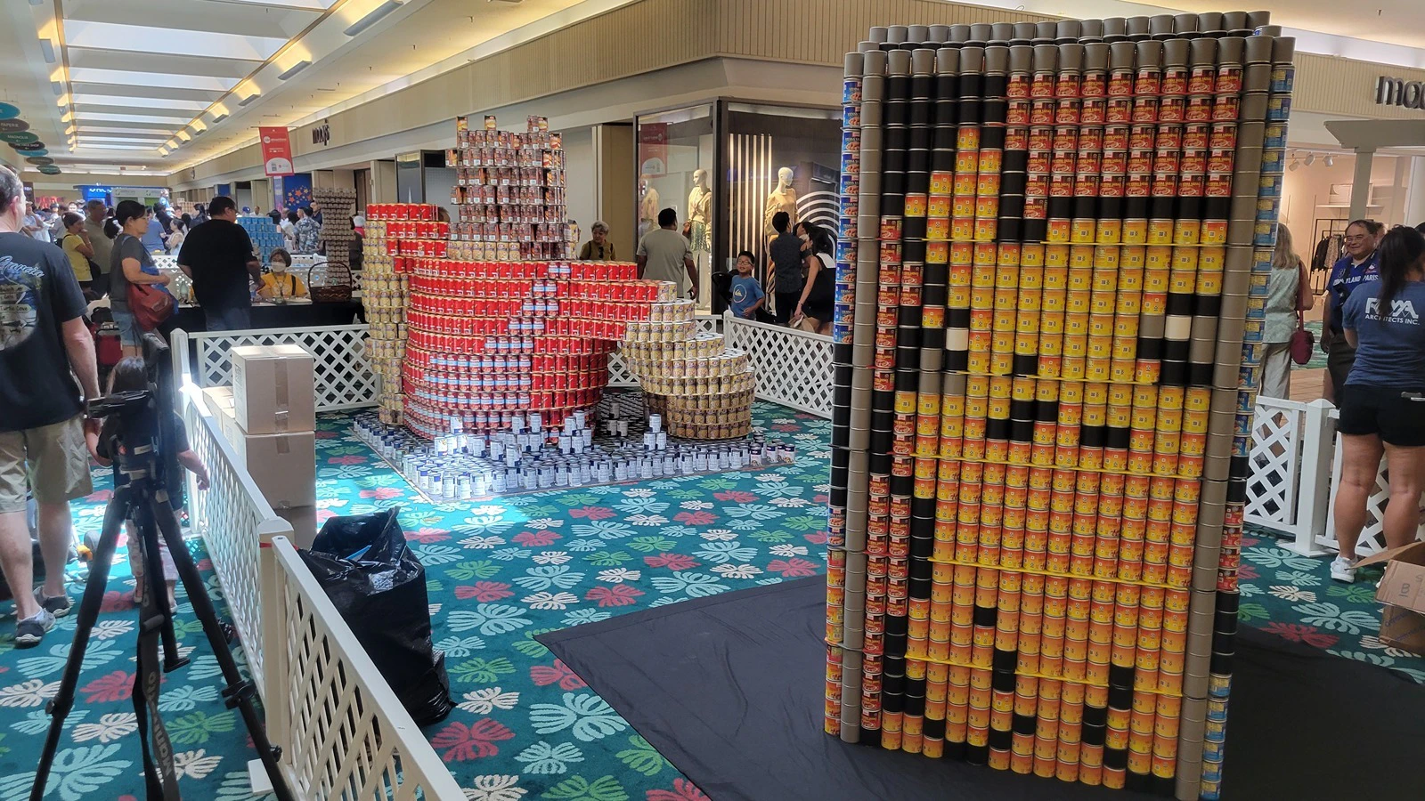 A previous CANstruction display.