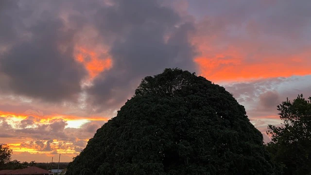 Sunset on Hilo