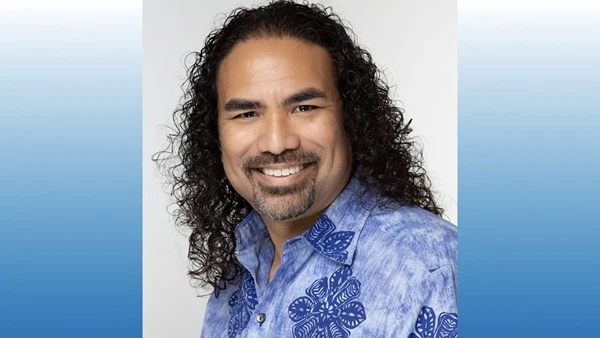 Aaron Salā.