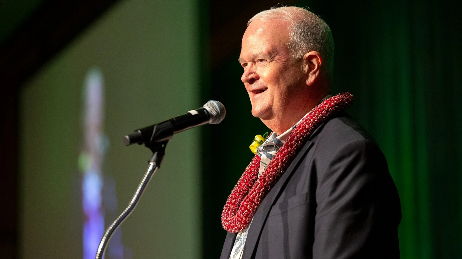 Vance Roley, dean of the University of Hawai‘i Shidler College of Business.