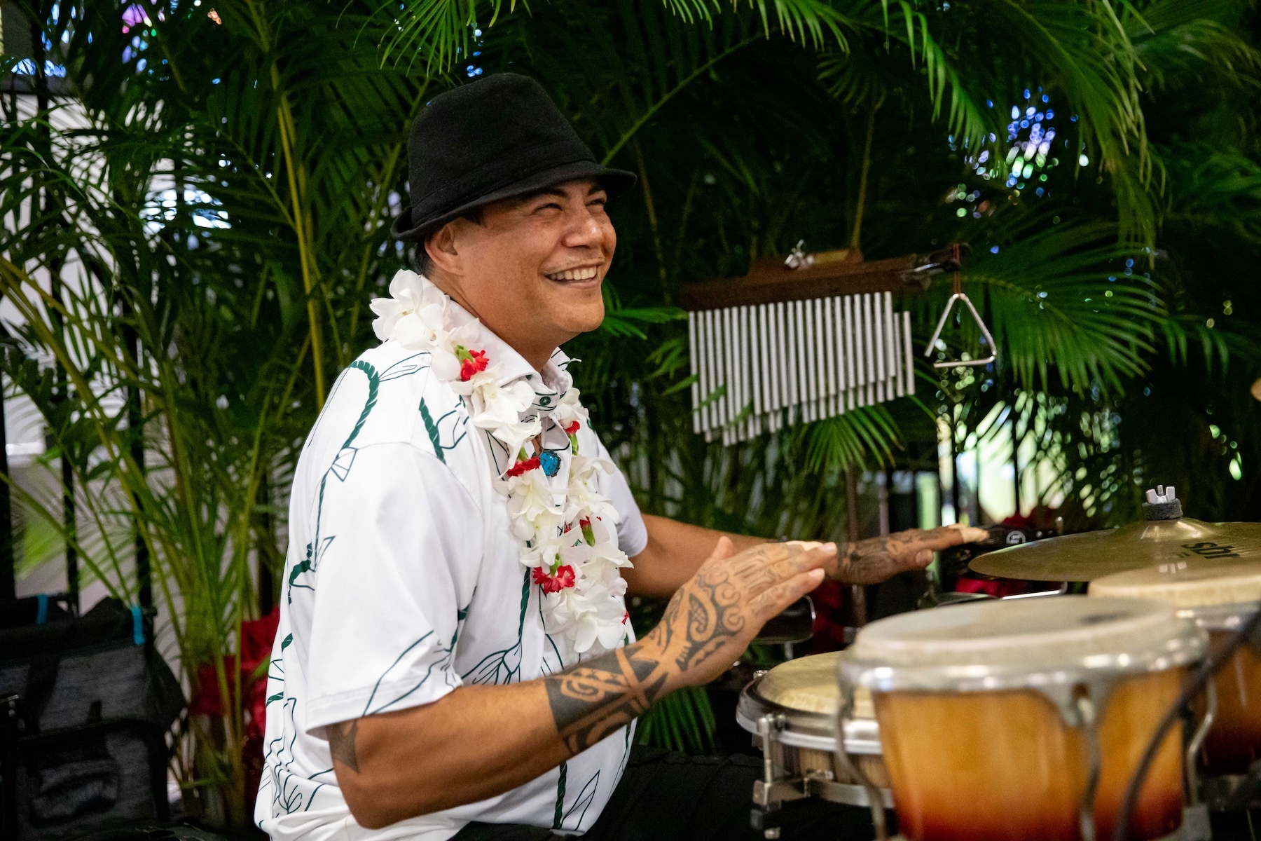 Lopaka Colón is a Nā Hōkū Hanohano Award winning artist.