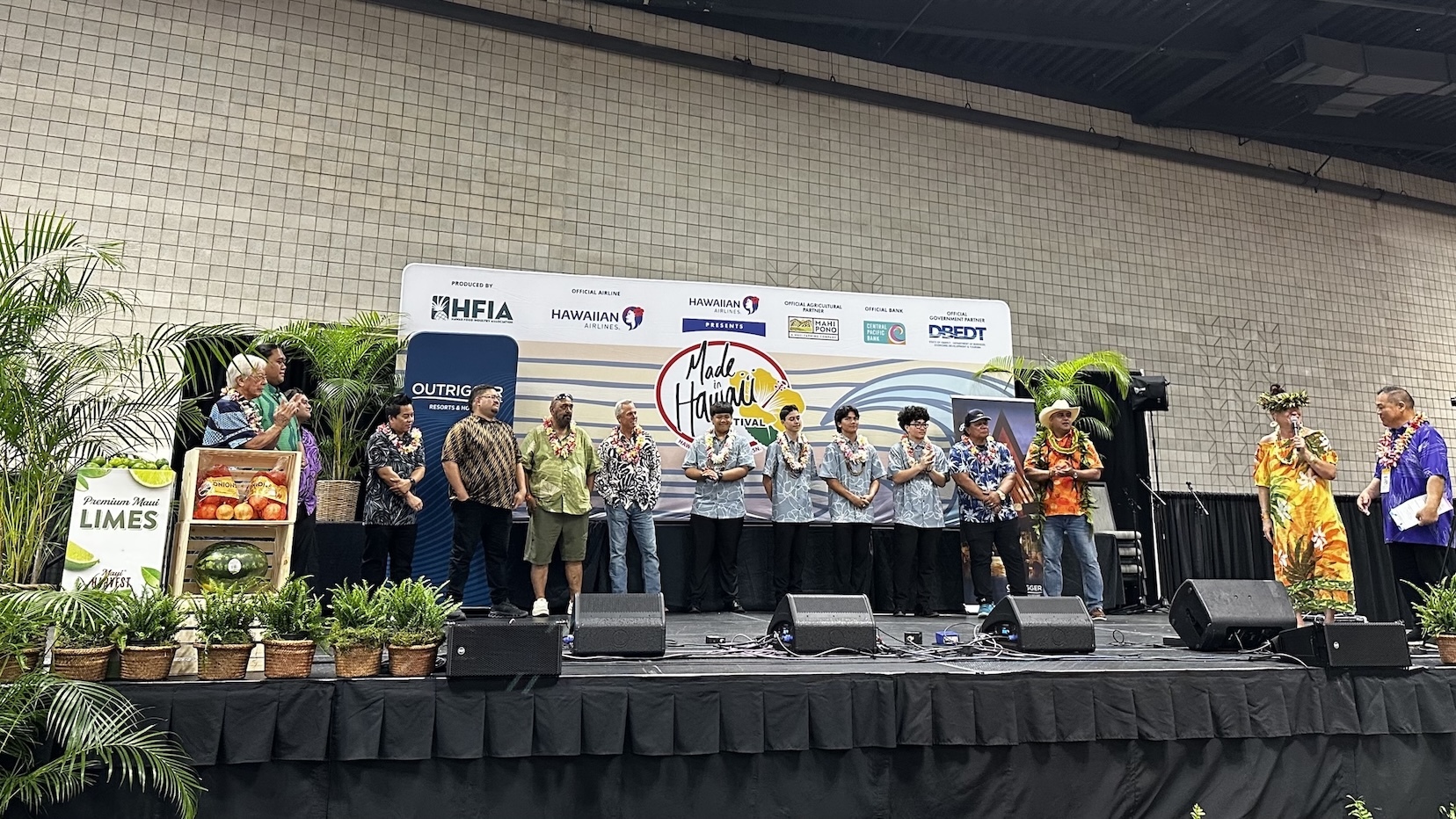 At the end of the talent search, the contestants, judges, and Aunty Luana, second from the right, appeared on stage together.