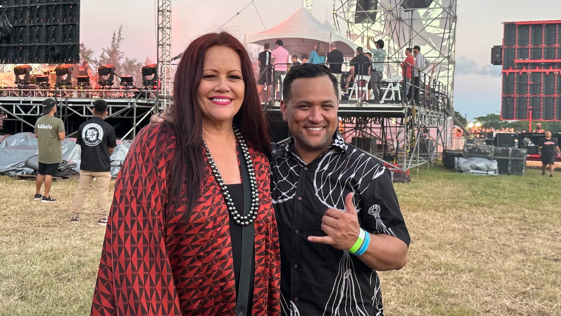 Nā Hōkū Hanohano Award-winning artist Amy Hānaialiʻi and Kūhiō Lewis, president and CEO of Hawaiian Council.