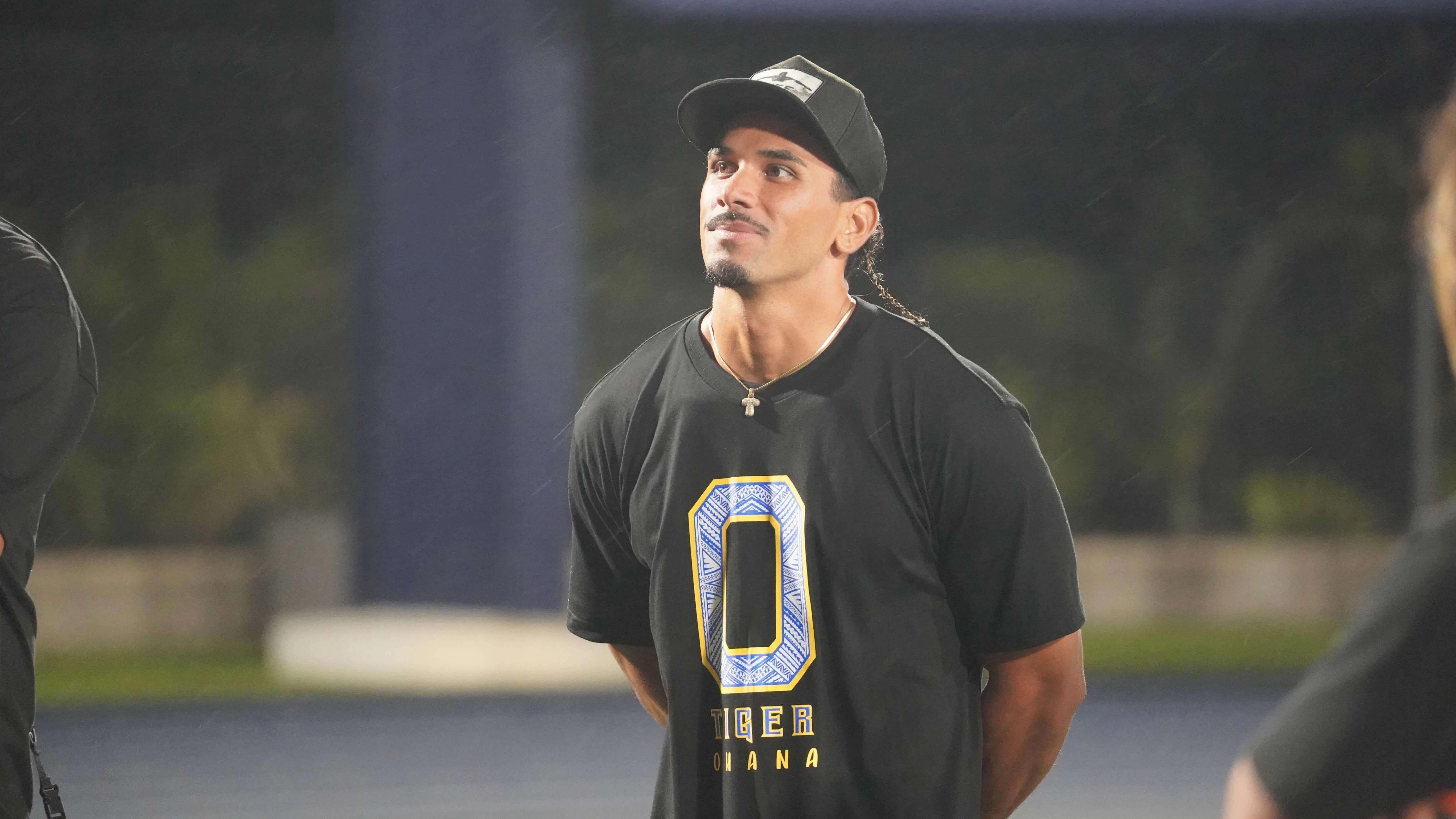 Former Hawai‘i star receiver John Ursua dives into coaching career